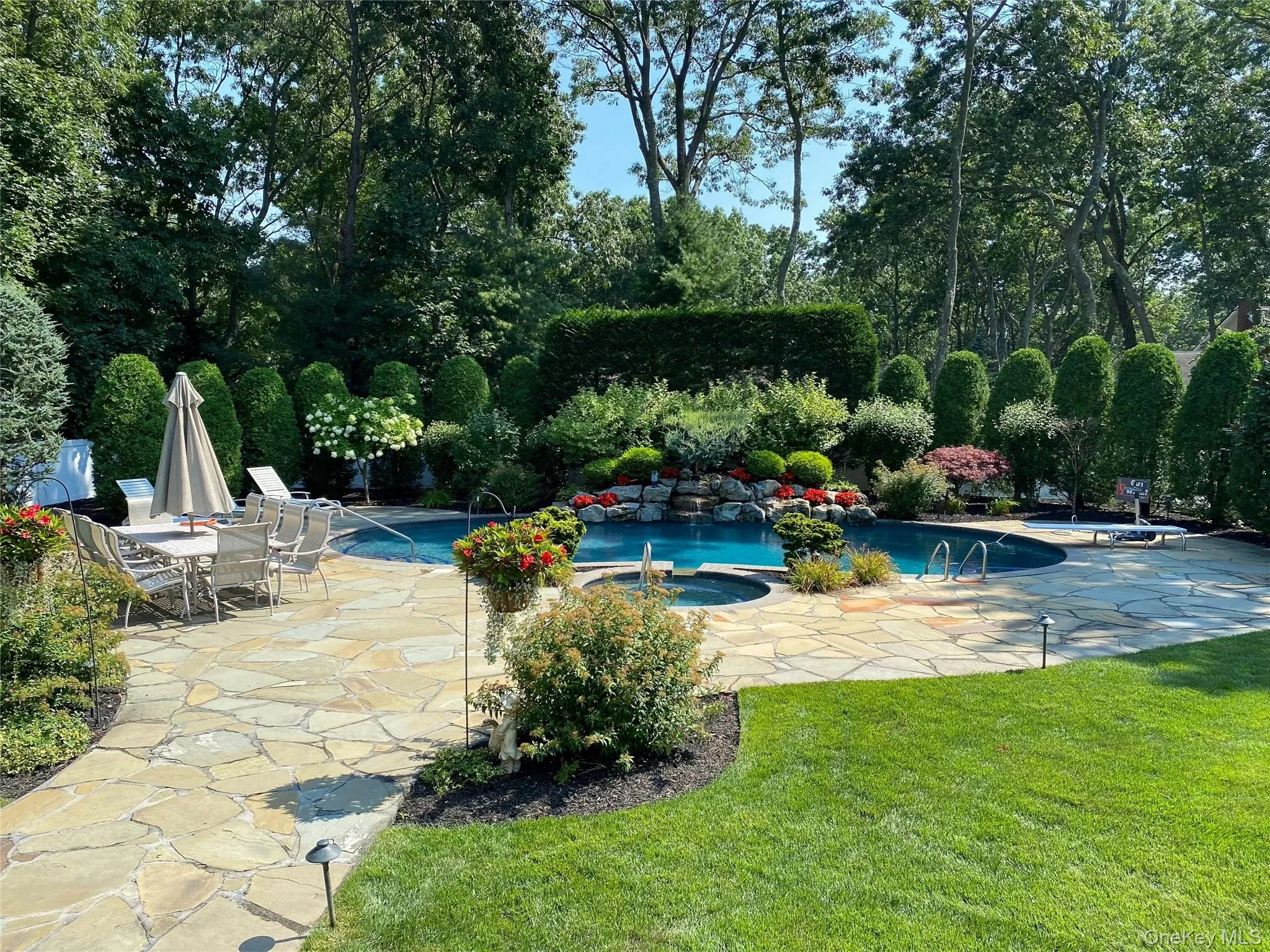 6 Averly Place, Smithtown, NY, 4 Bedrooms Bedrooms, 8 Rooms Rooms,2 BathroomsBathrooms,Residential,For Rent,Averly,0,1014247 6 Averly Place, Smithtown, NY, 4 Bedrooms Bedrooms, 8 Rooms Rooms,2 BathroomsBathrooms,Residential,For Rent,Averly,0,1014247