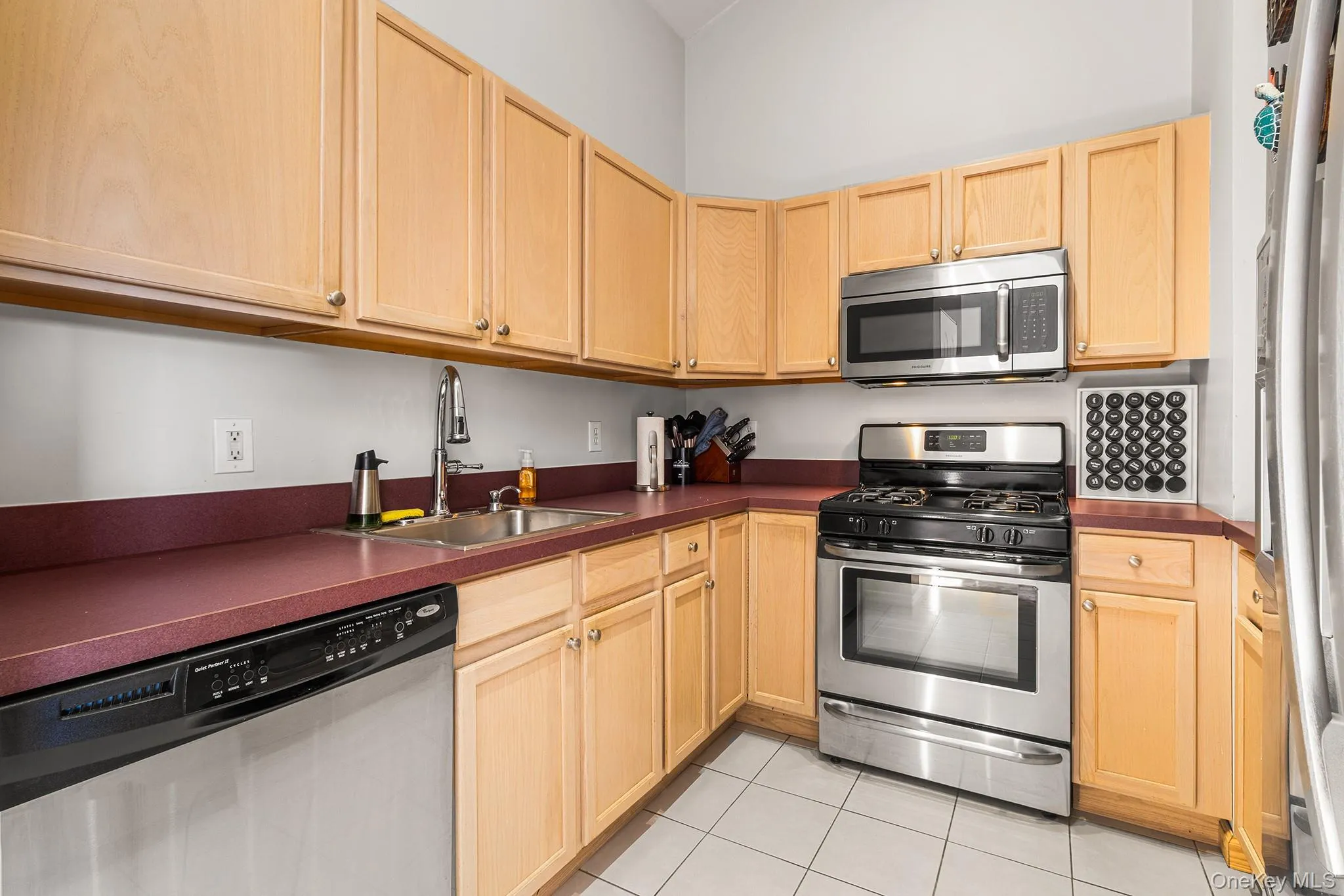 2006 Eve Ann Drive, Brookhaven, NY, 2 Bedrooms Bedrooms, 4 Rooms Rooms,1 BathroomBathrooms,Residential,For Rent,Eve Ann,0,1014249 2006 Eve Ann Drive, Brookhaven, NY, 2 Bedrooms Bedrooms, 4 Rooms Rooms,1 BathroomBathrooms,Residential,For Rent,Eve Ann,0,1014249