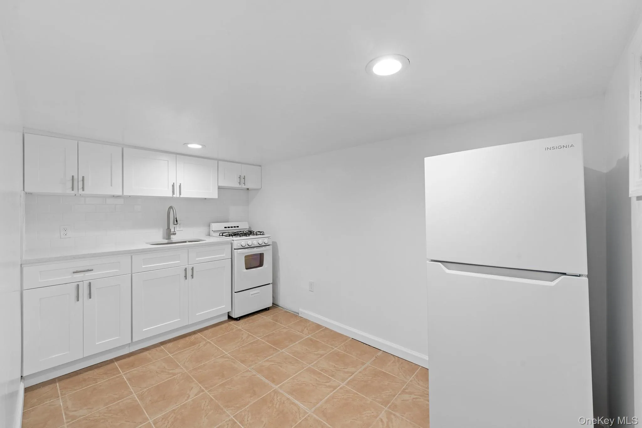 1511 51st Street, New York, NY, 3 Bedrooms Bedrooms, 6 Rooms Rooms,2 BathroomsBathrooms,Residential,For Rent,51st,0,1014256 1511 51st Street, New York, NY, 3 Bedrooms Bedrooms, 6 Rooms Rooms,2 BathroomsBathrooms,Residential,For Rent,51st,0,1014256