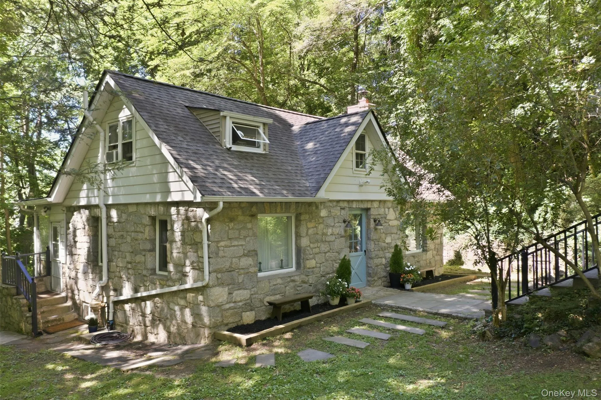 2 Anton Place, Cortlandt, NY, 2 Bedrooms Bedrooms, 6 Rooms Rooms,1 BathroomBathrooms,Residential,For Rent,Anton,0,1014265 2 Anton Place, Cortlandt, NY, 2 Bedrooms Bedrooms, 6 Rooms Rooms,1 BathroomBathrooms,Residential,For Rent,Anton,0,1014265