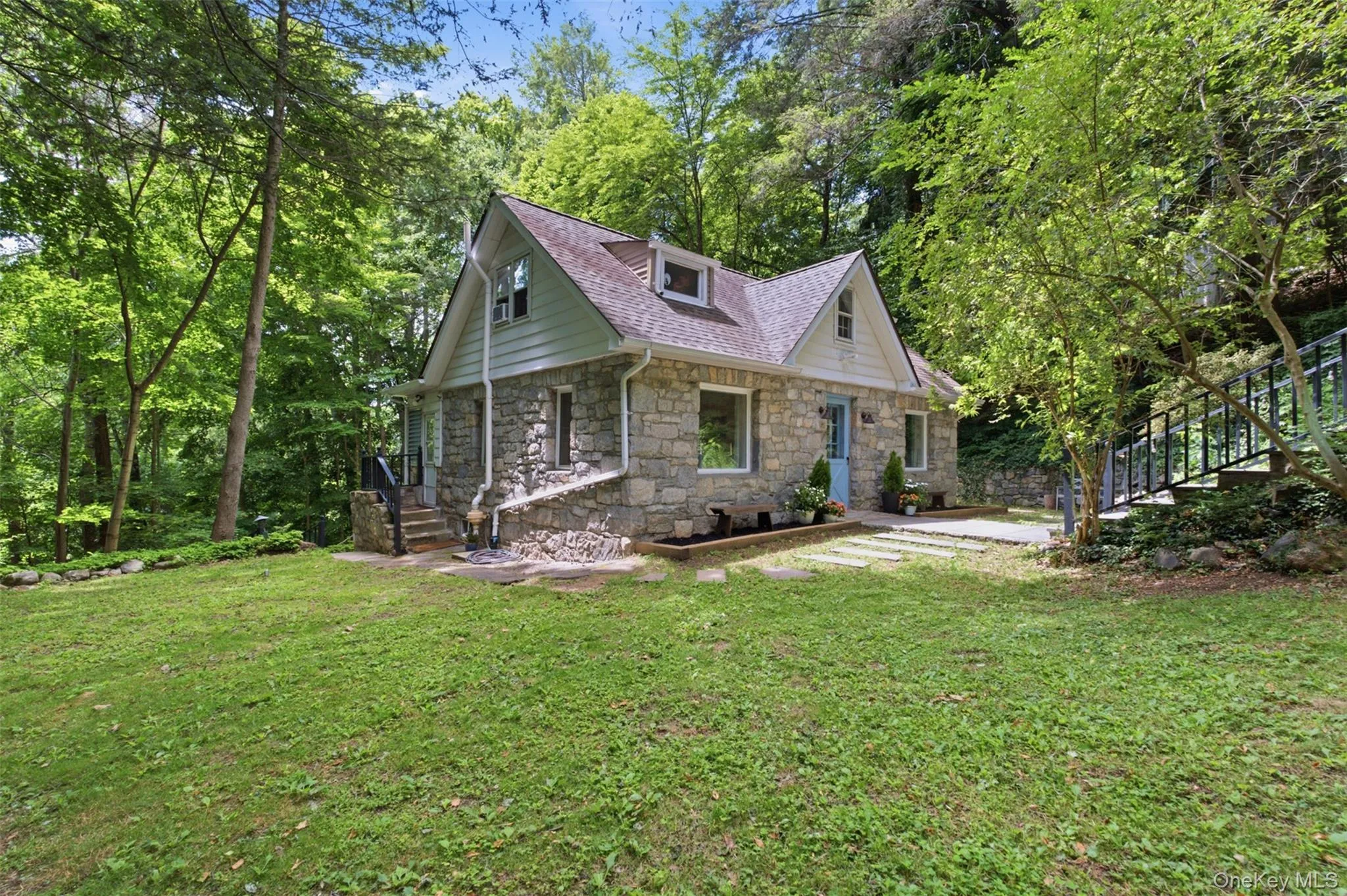 2 Anton Place, Cortlandt, NY, 2 Bedrooms Bedrooms, 6 Rooms Rooms,1 BathroomBathrooms,Residential,For Rent,Anton,0,1014265 2 Anton Place, Cortlandt, NY, 2 Bedrooms Bedrooms, 6 Rooms Rooms,1 BathroomBathrooms,Residential,For Rent,Anton,0,1014265