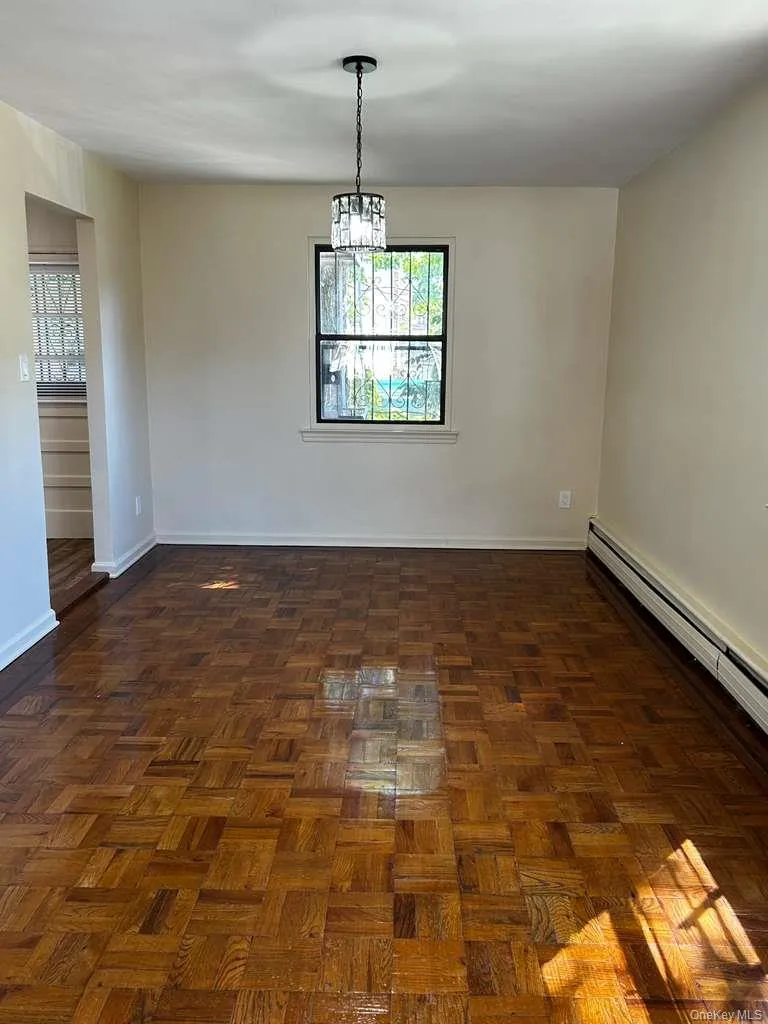 1149 East 219th Street, New York, NY, 3 Bedrooms Bedrooms, 8 Rooms Rooms,1 BathroomBathrooms,Residential Lease,For Rent,219th Street,0,1014266 1149 East 219th Street, New York, NY, 3 Bedrooms Bedrooms, 8 Rooms Rooms,1 BathroomBathrooms,Residential Lease,For Rent,219th Street,0,1014266