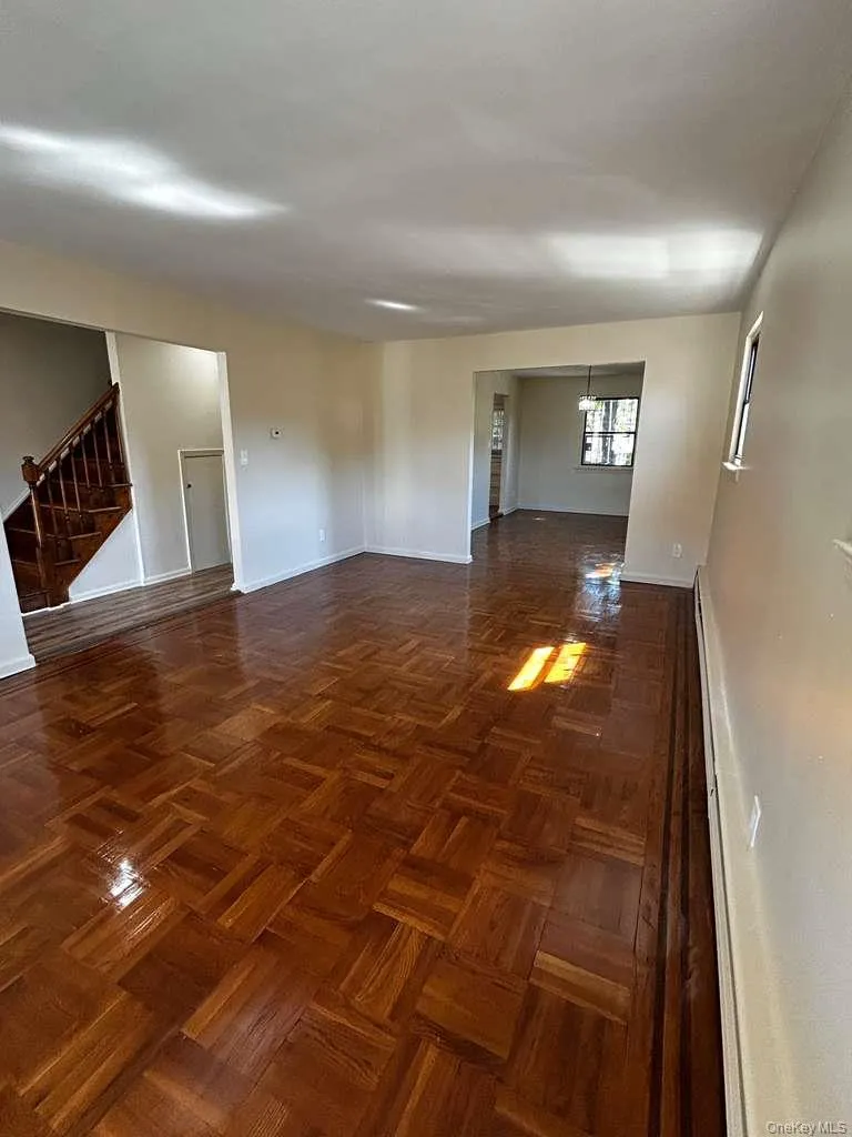 1149 East 219th Street, New York, NY, 3 Bedrooms Bedrooms, 8 Rooms Rooms,1 BathroomBathrooms,Residential Lease,For Rent,219th Street,0,1014266 1149 East 219th Street, New York, NY, 3 Bedrooms Bedrooms, 8 Rooms Rooms,1 BathroomBathrooms,Residential Lease,For Rent,219th Street,0,1014266