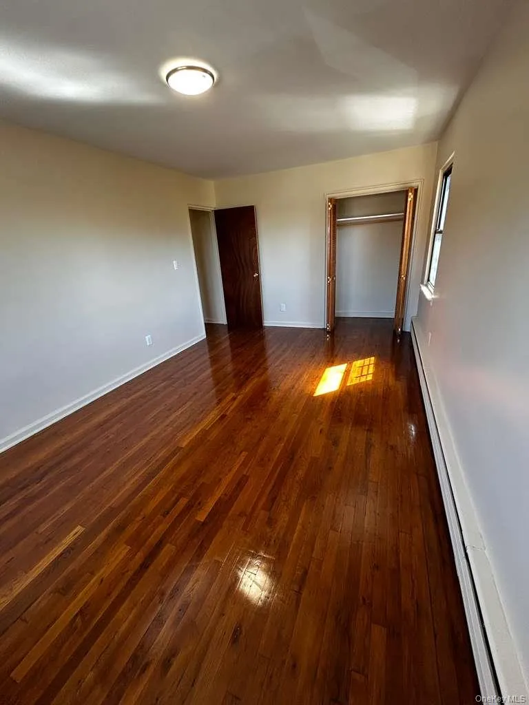 1149 East 219th Street, New York, NY, 3 Bedrooms Bedrooms, 8 Rooms Rooms,1 BathroomBathrooms,Residential Lease,For Rent,219th Street,0,1014266 1149 East 219th Street, New York, NY, 3 Bedrooms Bedrooms, 8 Rooms Rooms,1 BathroomBathrooms,Residential Lease,For Rent,219th Street,0,1014266
