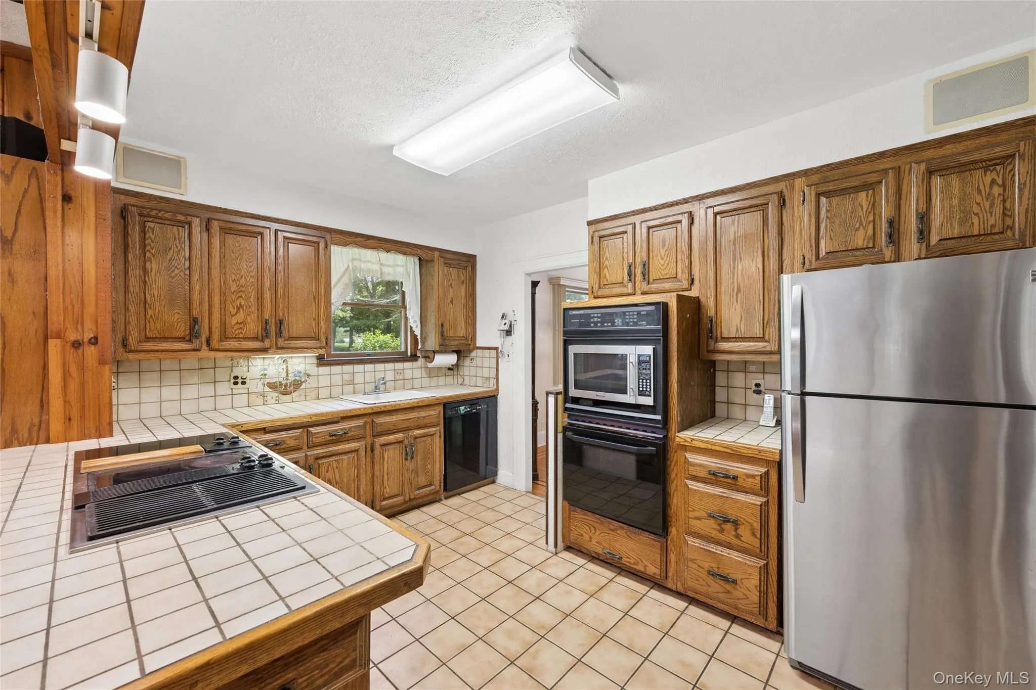 Lots of cabinets and plenty of room for your dream kitchen to come to a reality. Lots of cabinets and plenty of room for your dream kitchen to come to a reality.