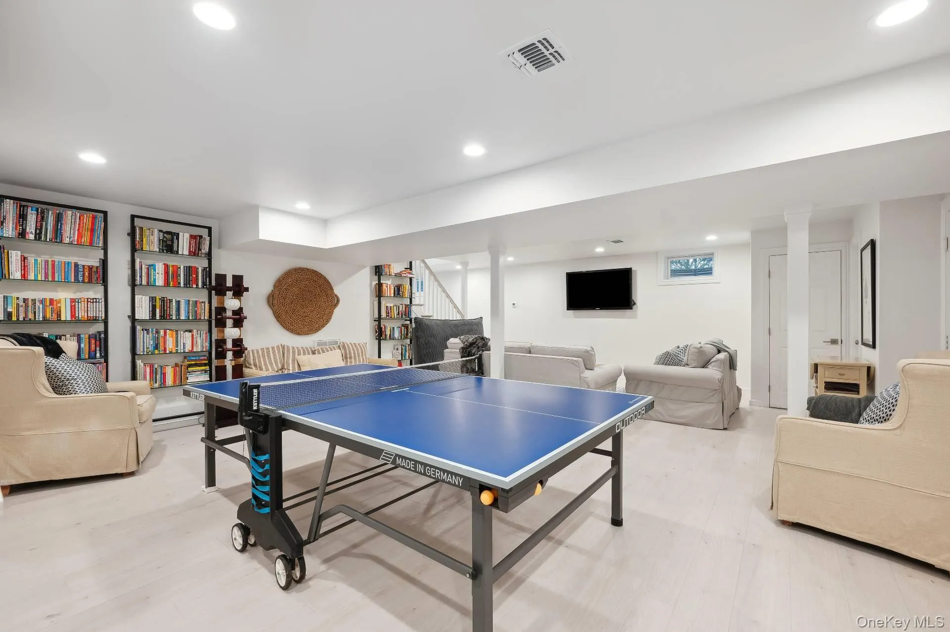 131 Flying Point Road, Southampton, NY, 5 Bedrooms Bedrooms, 14 Rooms Rooms,7 BathroomsBathrooms,Residential Lease,For Rent,Flying Point,0,1014269 131 Flying Point Road, Southampton, NY, 5 Bedrooms Bedrooms, 14 Rooms Rooms,7 BathroomsBathrooms,Residential Lease,For Rent,Flying Point,0,1014269