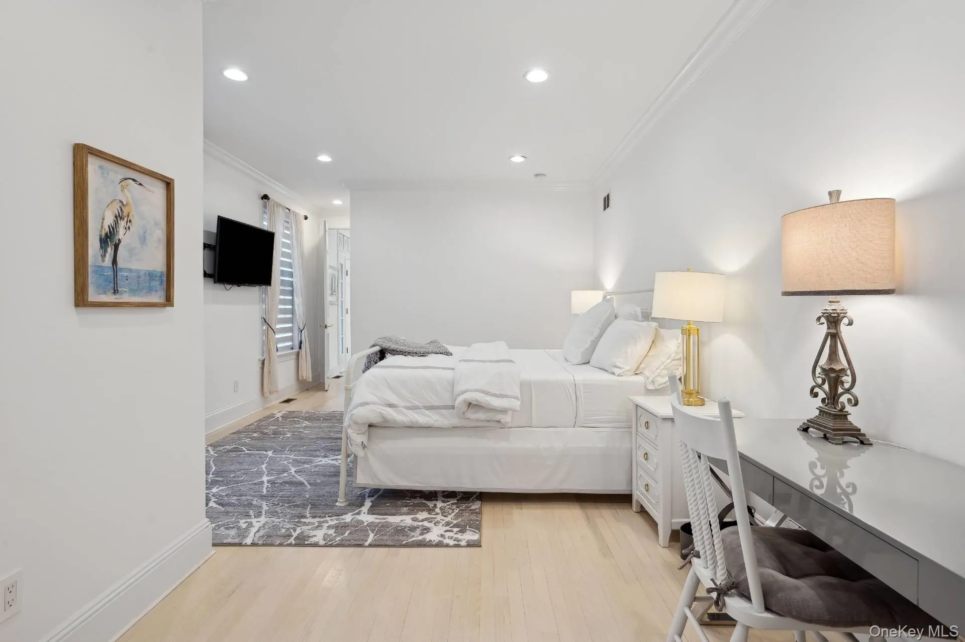 131 Flying Point Road, Southampton, NY, 5 Bedrooms Bedrooms, 14 Rooms Rooms,7 BathroomsBathrooms,Residential Lease,For Rent,Flying Point,0,1014269 131 Flying Point Road, Southampton, NY, 5 Bedrooms Bedrooms, 14 Rooms Rooms,7 BathroomsBathrooms,Residential Lease,For Rent,Flying Point,0,1014269