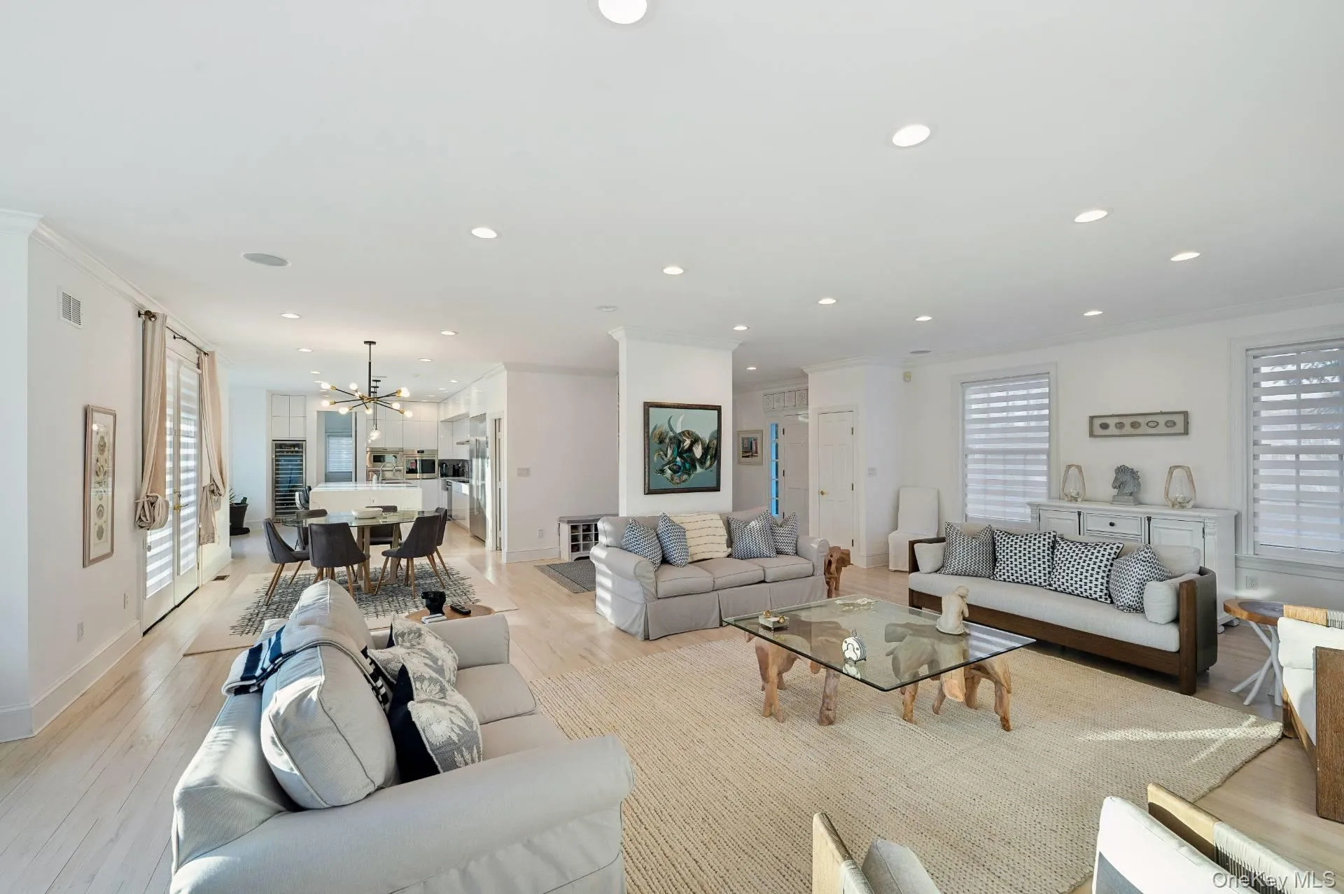 131 Flying Point Road, Southampton, NY, 5 Bedrooms Bedrooms, 14 Rooms Rooms,7 BathroomsBathrooms,Residential Lease,For Rent,Flying Point,0,1014269 131 Flying Point Road, Southampton, NY, 5 Bedrooms Bedrooms, 14 Rooms Rooms,7 BathroomsBathrooms,Residential Lease,For Rent,Flying Point,0,1014269