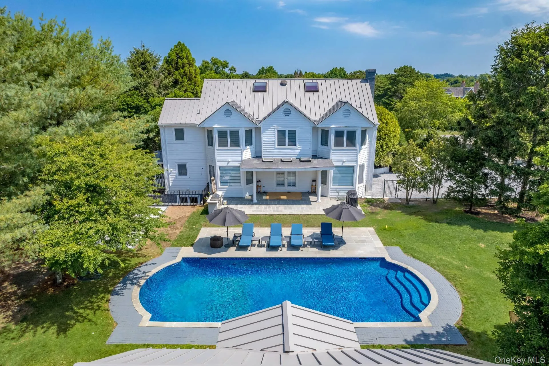 131 Flying Point Road, Southampton, NY, 5 Bedrooms Bedrooms, 14 Rooms Rooms,7 BathroomsBathrooms,Residential Lease,For Rent,Flying Point,0,1014269 131 Flying Point Road, Southampton, NY, 5 Bedrooms Bedrooms, 14 Rooms Rooms,7 BathroomsBathrooms,Residential Lease,For Rent,Flying Point,0,1014269
