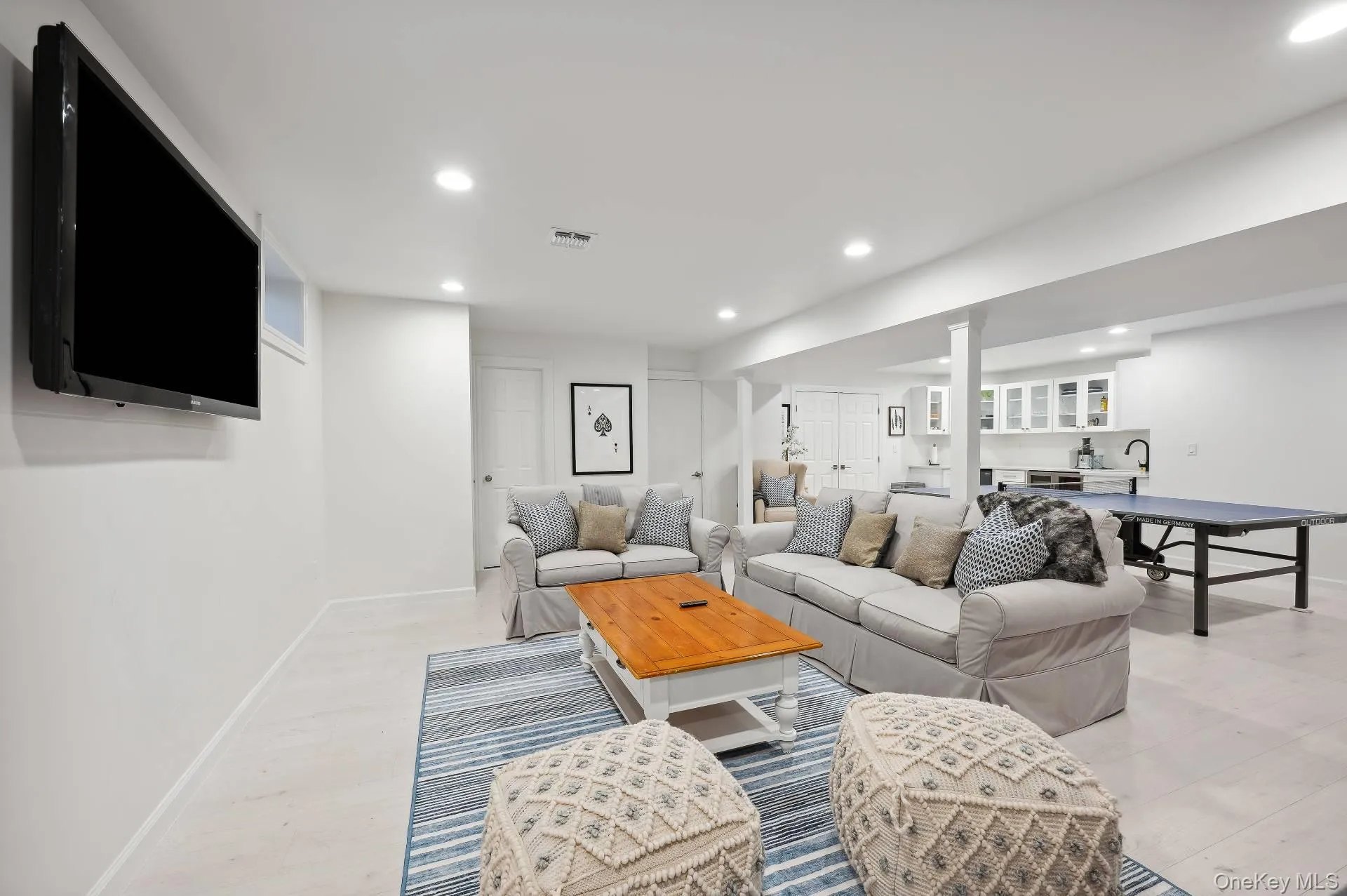 131 Flying Point Road, Southampton, NY, 5 Bedrooms Bedrooms, 14 Rooms Rooms,7 BathroomsBathrooms,Residential Lease,For Rent,Flying Point,0,1014269 131 Flying Point Road, Southampton, NY, 5 Bedrooms Bedrooms, 14 Rooms Rooms,7 BathroomsBathrooms,Residential Lease,For Rent,Flying Point,0,1014269
