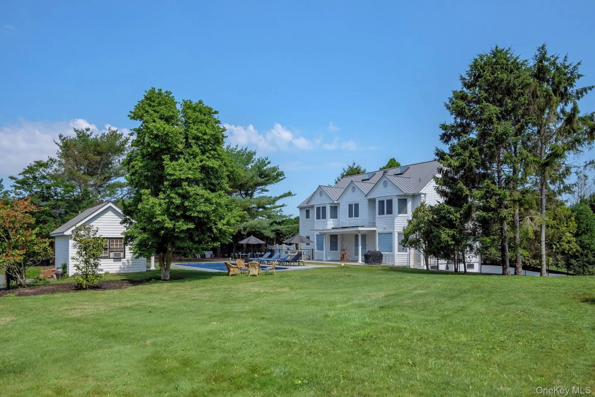 131 Flying Point Road, Southampton, NY, 5 Bedrooms Bedrooms, 14 Rooms Rooms,7 BathroomsBathrooms,Residential Lease,For Rent,Flying Point,0,1014269 131 Flying Point Road, Southampton, NY, 5 Bedrooms Bedrooms, 14 Rooms Rooms,7 BathroomsBathrooms,Residential Lease,For Rent,Flying Point,0,1014269