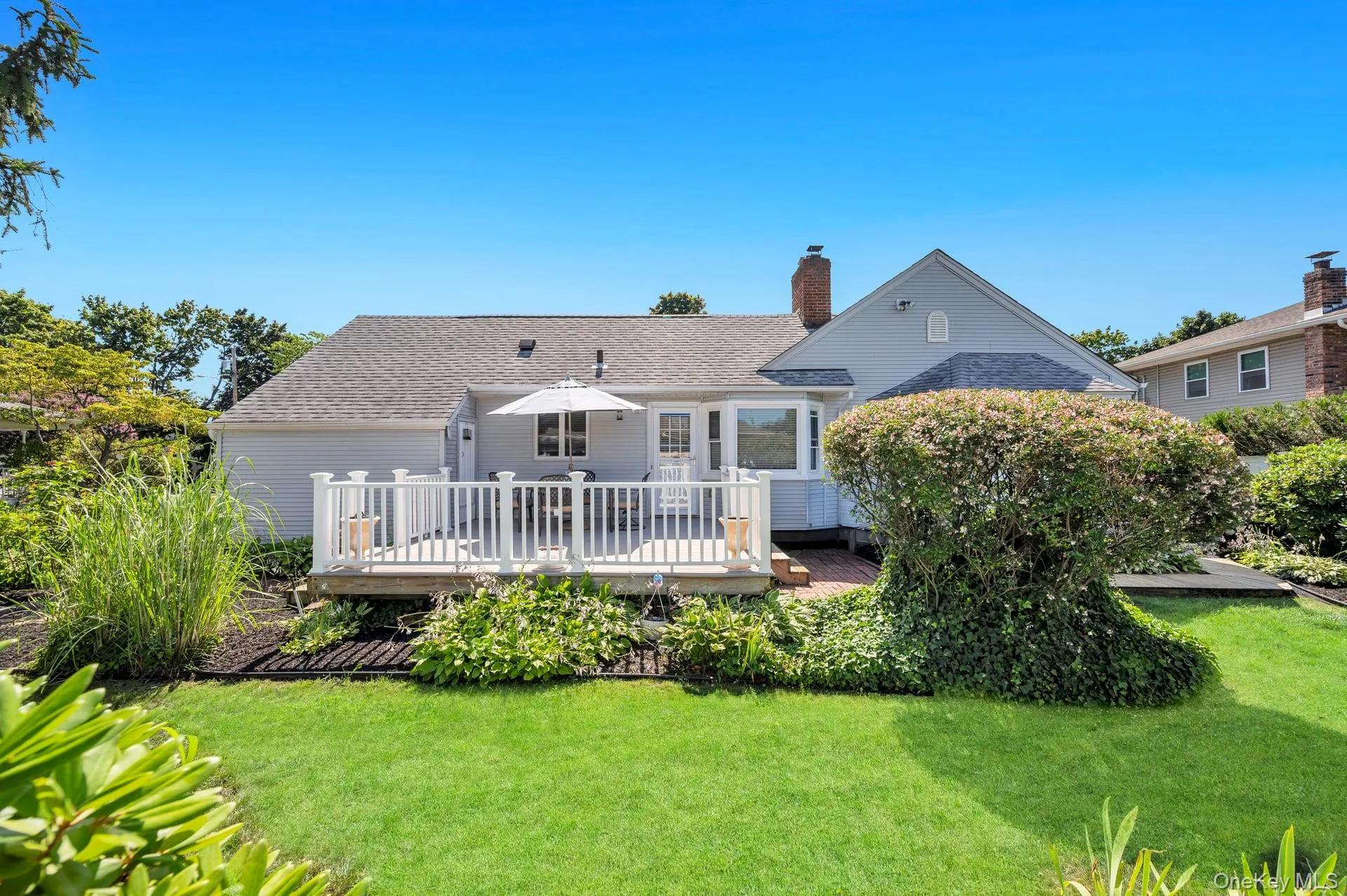 7 Albers Lane, Oyster Bay, NY, 3 Bedrooms Bedrooms, 6 Rooms Rooms,2 BathroomsBathrooms,Residential,For Rent,Albers,0,1014270 7 Albers Lane, Oyster Bay, NY, 3 Bedrooms Bedrooms, 6 Rooms Rooms,2 BathroomsBathrooms,Residential,For Rent,Albers,0,1014270