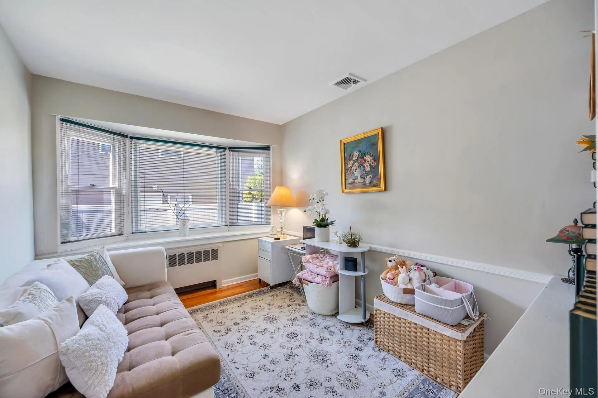 7 Albers Lane, Oyster Bay, NY, 3 Bedrooms Bedrooms, 6 Rooms Rooms,2 BathroomsBathrooms,Residential,For Rent,Albers,0,1014270 7 Albers Lane, Oyster Bay, NY, 3 Bedrooms Bedrooms, 6 Rooms Rooms,2 BathroomsBathrooms,Residential,For Rent,Albers,0,1014270