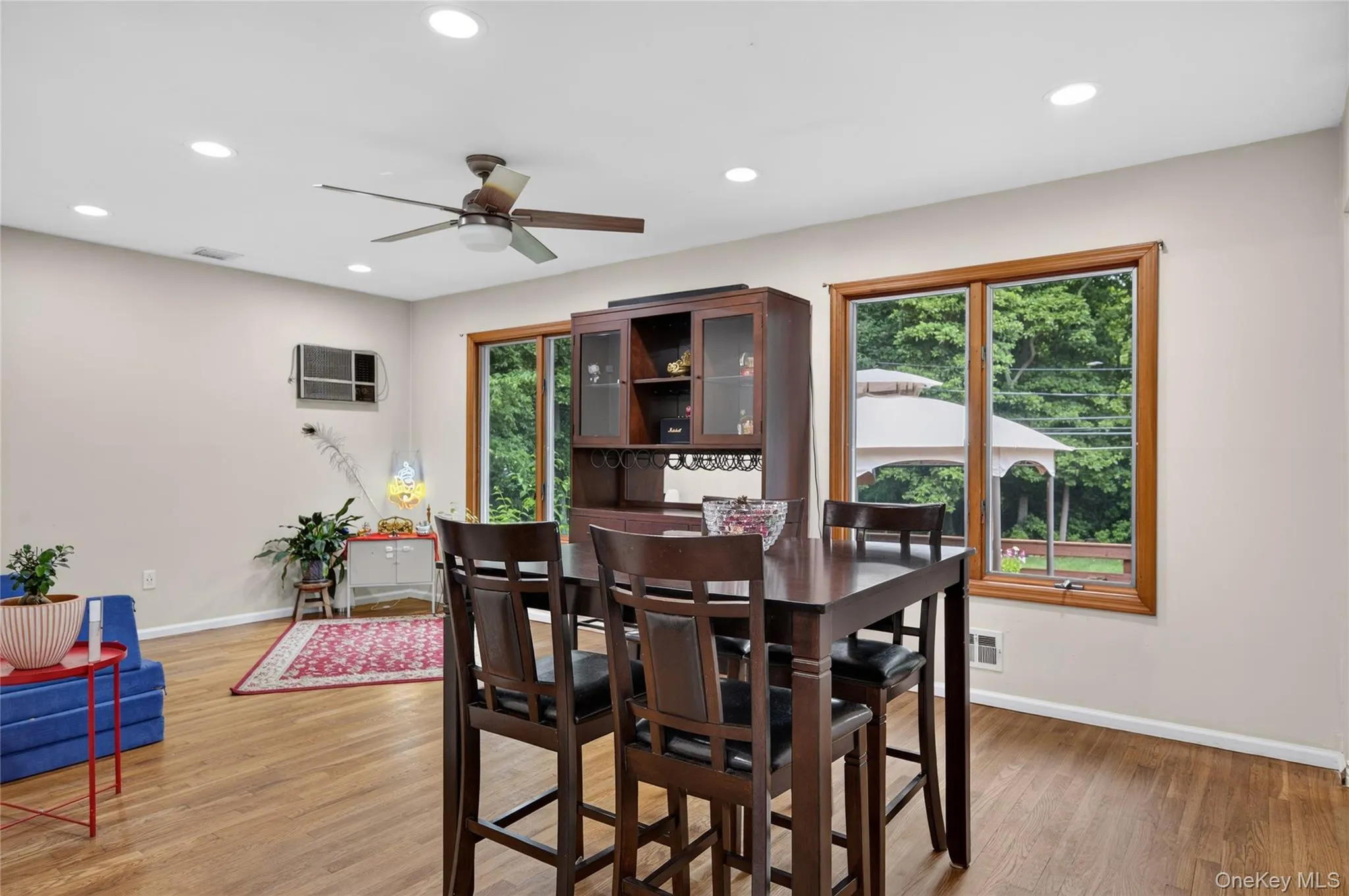 257 Bow Drive, Smithtown, NY, 3 Bedrooms Bedrooms, 7 Rooms Rooms,1 BathroomBathrooms,Residential,For Rent,Bow,0,1014274 257 Bow Drive, Smithtown, NY, 3 Bedrooms Bedrooms, 7 Rooms Rooms,1 BathroomBathrooms,Residential,For Rent,Bow,0,1014274