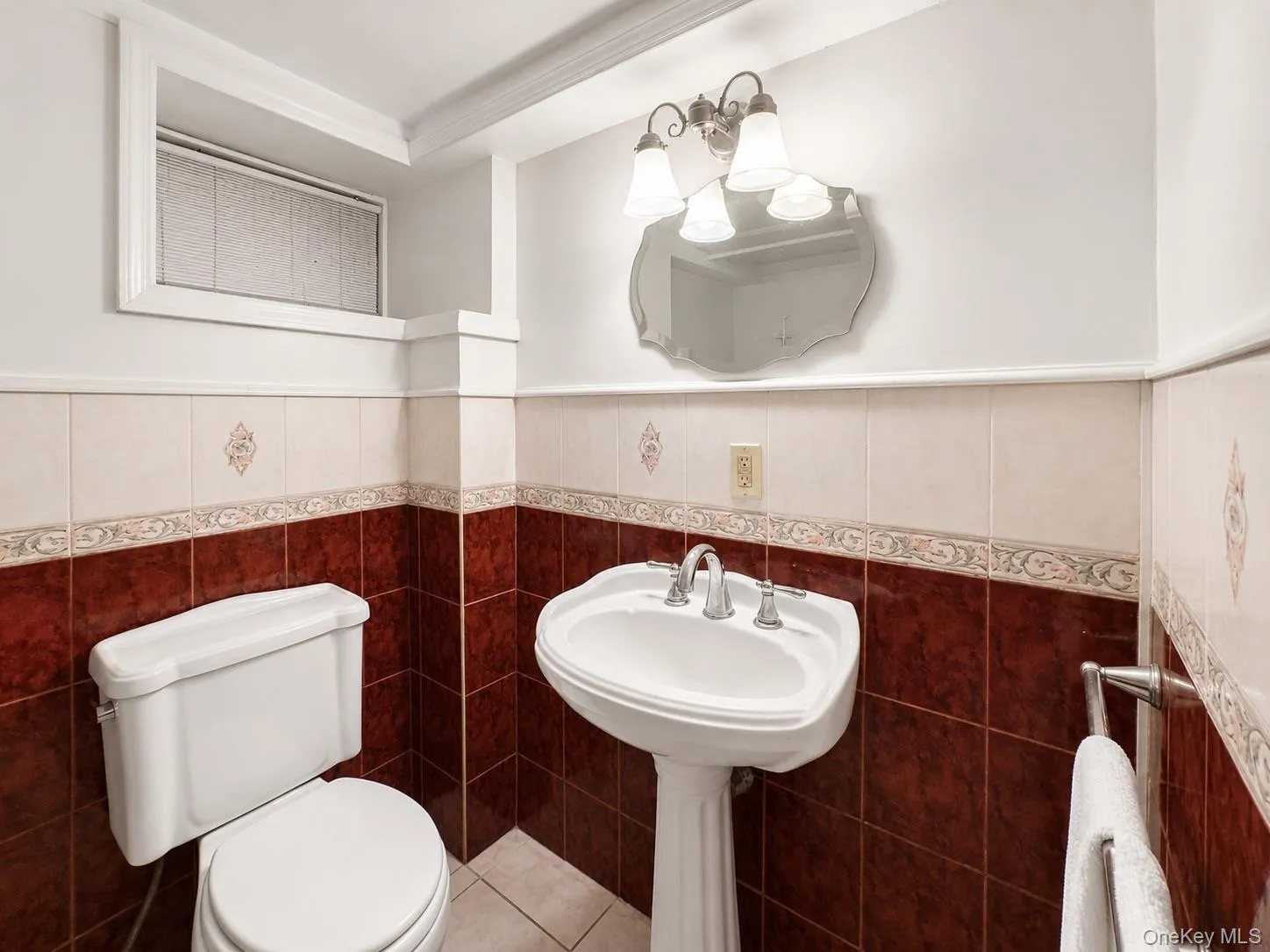 549 De Mott Avenue, Hempstead, NY, 3 Bedrooms Bedrooms, 8 Rooms Rooms,2 BathroomsBathrooms,Residential,For Rent,De Mott,0,1014275 549 De Mott Avenue, Hempstead, NY, 3 Bedrooms Bedrooms, 8 Rooms Rooms,2 BathroomsBathrooms,Residential,For Rent,De Mott,0,1014275