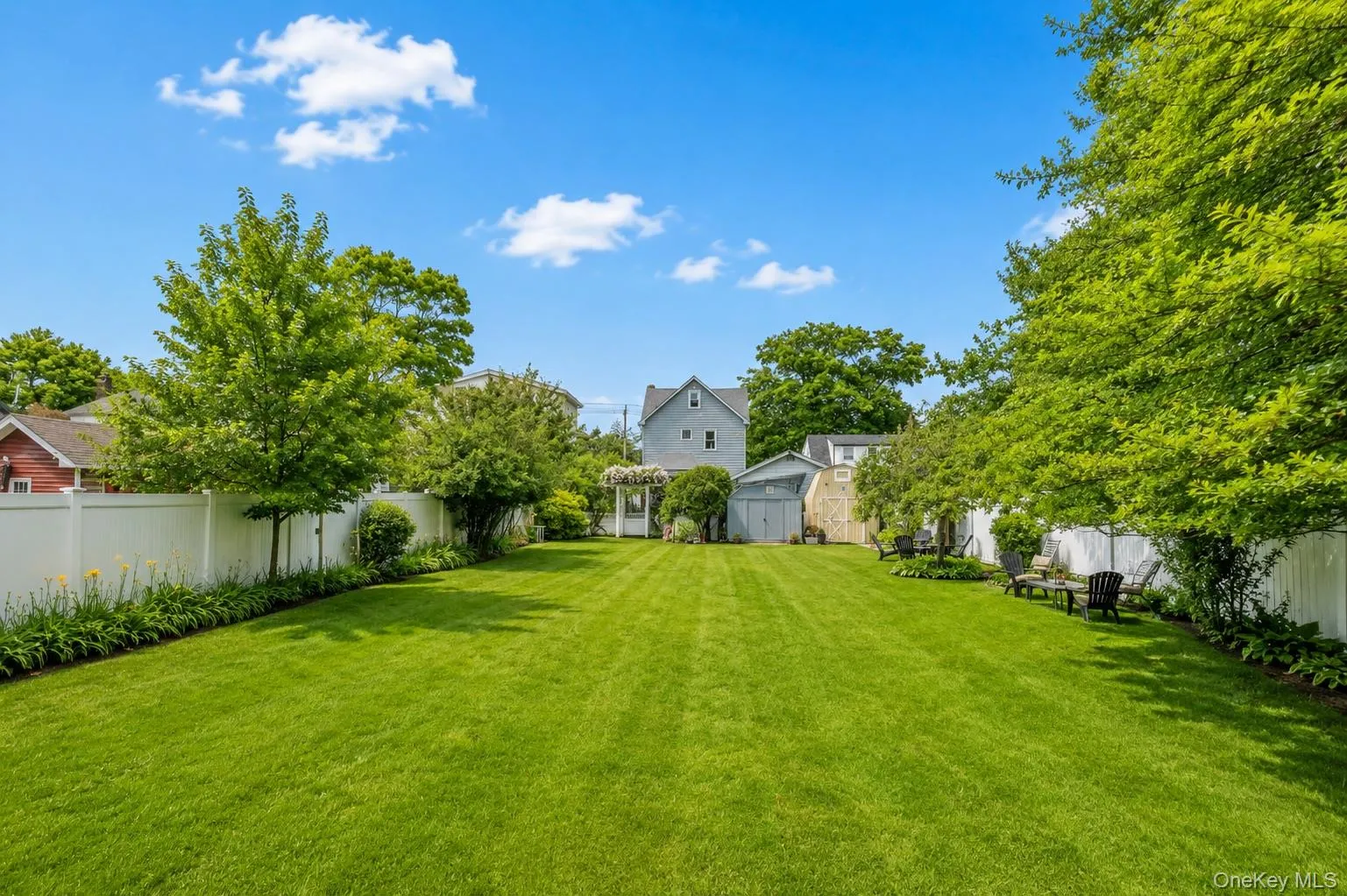 549 De Mott Avenue, Hempstead, NY, 3 Bedrooms Bedrooms, 8 Rooms Rooms,2 BathroomsBathrooms,Residential,For Rent,De Mott,0,1014275 549 De Mott Avenue, Hempstead, NY, 3 Bedrooms Bedrooms, 8 Rooms Rooms,2 BathroomsBathrooms,Residential,For Rent,De Mott,0,1014275