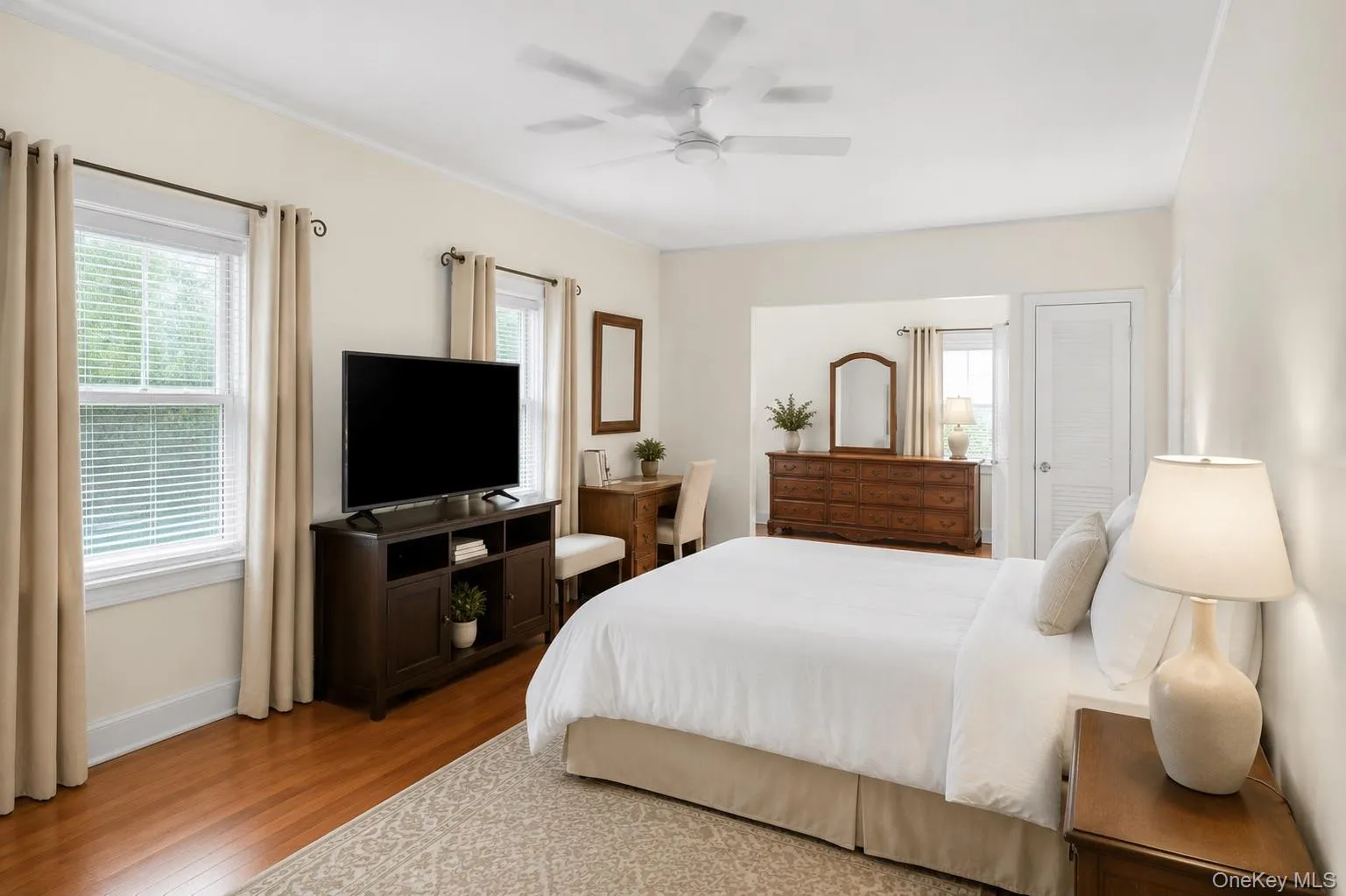 549 De Mott Avenue, Hempstead, NY, 3 Bedrooms Bedrooms, 8 Rooms Rooms,2 BathroomsBathrooms,Residential,For Rent,De Mott,0,1014275 549 De Mott Avenue, Hempstead, NY, 3 Bedrooms Bedrooms, 8 Rooms Rooms,2 BathroomsBathrooms,Residential,For Rent,De Mott,0,1014275