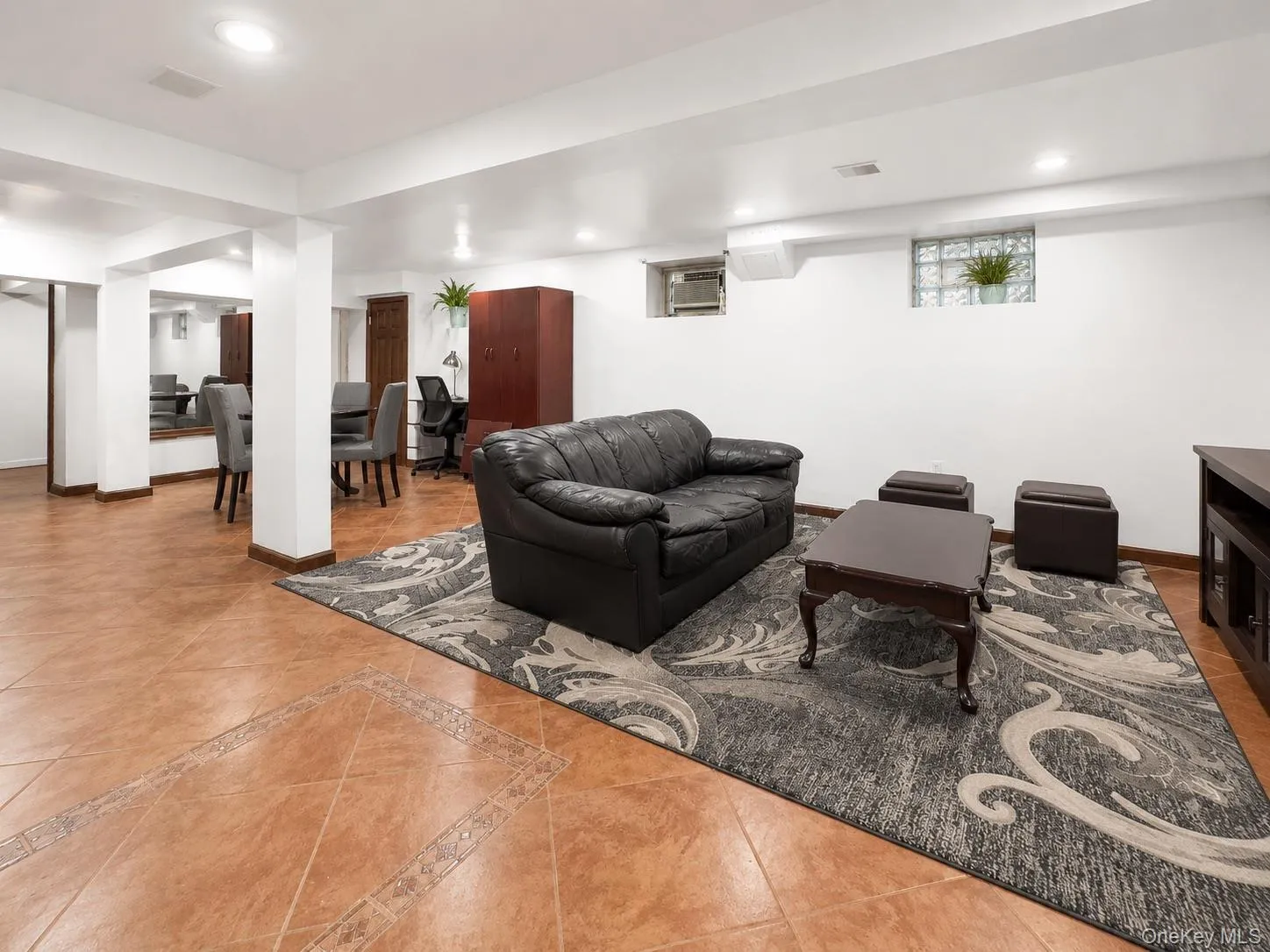 549 De Mott Avenue, Hempstead, NY, 3 Bedrooms Bedrooms, 8 Rooms Rooms,2 BathroomsBathrooms,Residential,For Rent,De Mott,0,1014275 549 De Mott Avenue, Hempstead, NY, 3 Bedrooms Bedrooms, 8 Rooms Rooms,2 BathroomsBathrooms,Residential,For Rent,De Mott,0,1014275