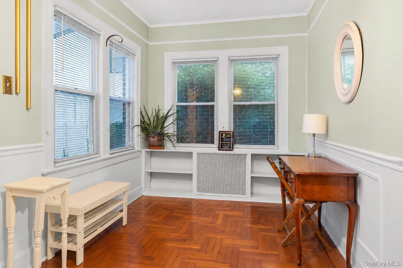 549 De Mott Avenue, Hempstead, NY, 3 Bedrooms Bedrooms, 8 Rooms Rooms,2 BathroomsBathrooms,Residential,For Rent,De Mott,0,1014275 549 De Mott Avenue, Hempstead, NY, 3 Bedrooms Bedrooms, 8 Rooms Rooms,2 BathroomsBathrooms,Residential,For Rent,De Mott,0,1014275
