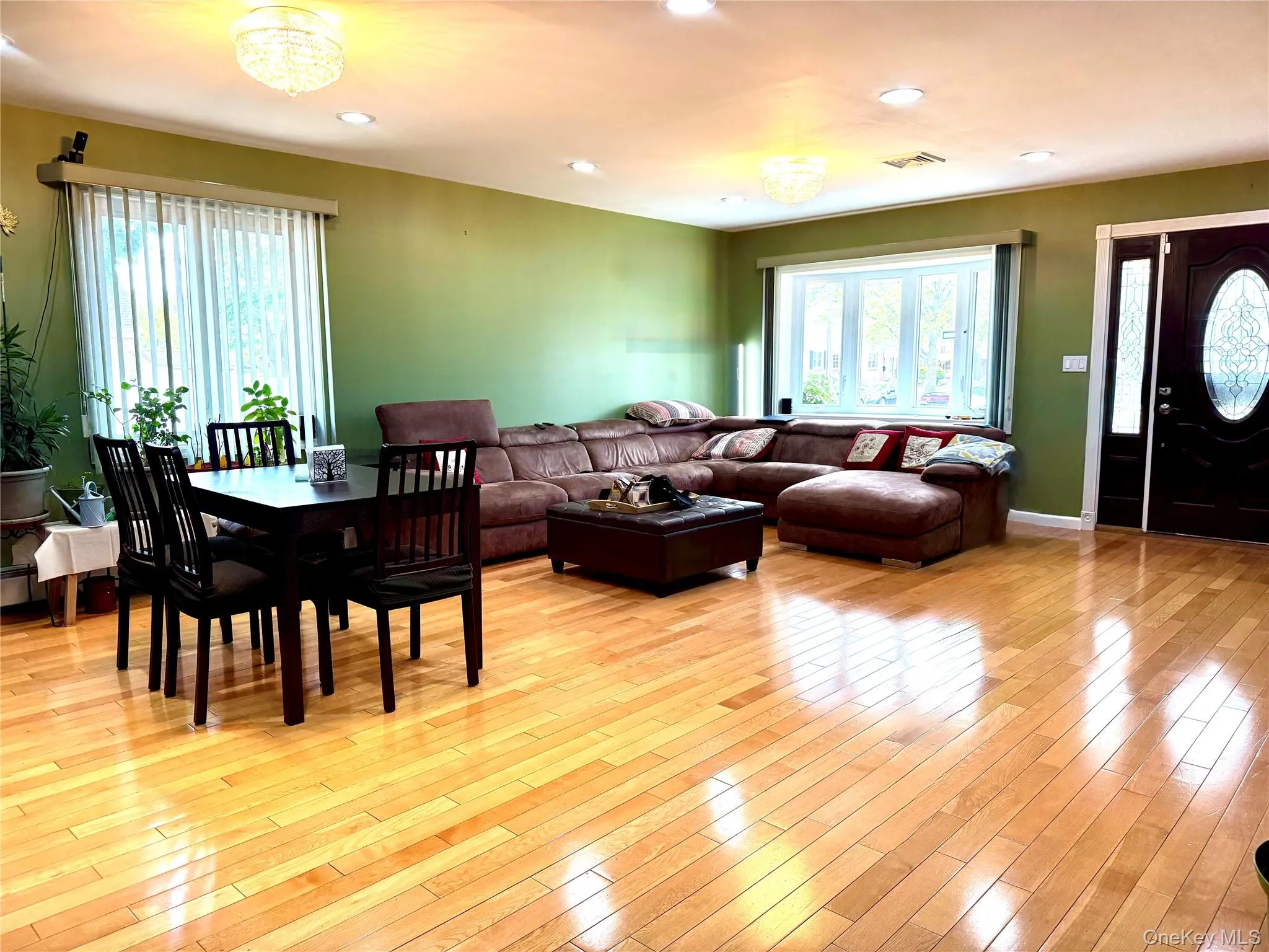 76-53 271st Street, New York, NY, 6 Bedrooms Bedrooms, 12 Rooms Rooms,4 BathroomsBathrooms,Residential,For Rent,271st,0,1014278 76-53 271st Street, New York, NY, 6 Bedrooms Bedrooms, 12 Rooms Rooms,4 BathroomsBathrooms,Residential,For Rent,271st,0,1014278