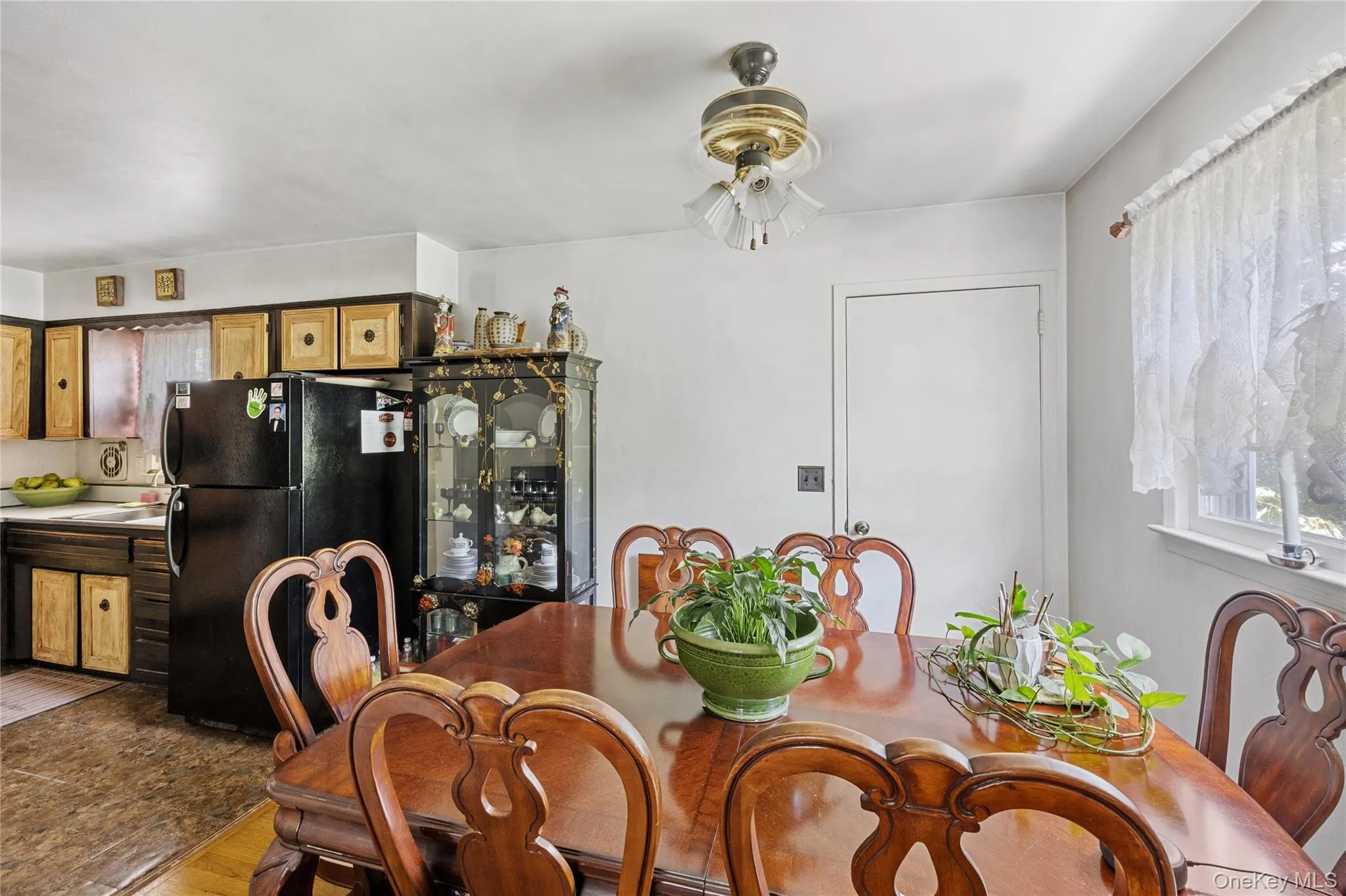 97 Maple Road, Brookhaven, NY, 3 Bedrooms Bedrooms, 6 Rooms Rooms,1 BathroomBathrooms,Residential,For Rent,Maple,0,1014283 97 Maple Road, Brookhaven, NY, 3 Bedrooms Bedrooms, 6 Rooms Rooms,1 BathroomBathrooms,Residential,For Rent,Maple,0,1014283