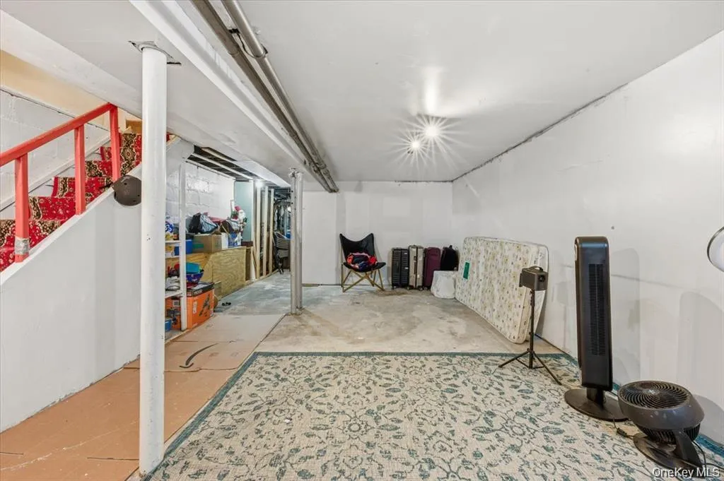 80-68 87th Avenue, New York, NY, 5 Bedrooms Bedrooms, 7 Rooms Rooms,2 BathroomsBathrooms,Residential,For Rent,87th,0,1014287 80-68 87th Avenue, New York, NY, 5 Bedrooms Bedrooms, 7 Rooms Rooms,2 BathroomsBathrooms,Residential,For Rent,87th,0,1014287
