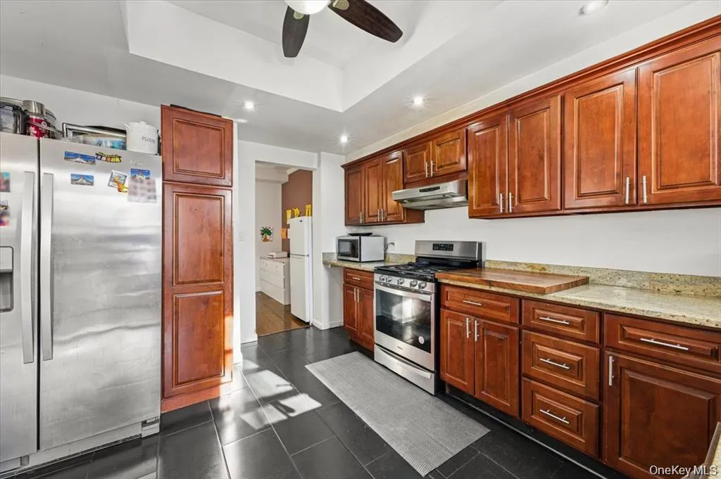 80-68 87th Avenue, New York, NY, 5 Bedrooms Bedrooms, 7 Rooms Rooms,2 BathroomsBathrooms,Residential,For Rent,87th,0,1014287 80-68 87th Avenue, New York, NY, 5 Bedrooms Bedrooms, 7 Rooms Rooms,2 BathroomsBathrooms,Residential,For Rent,87th,0,1014287