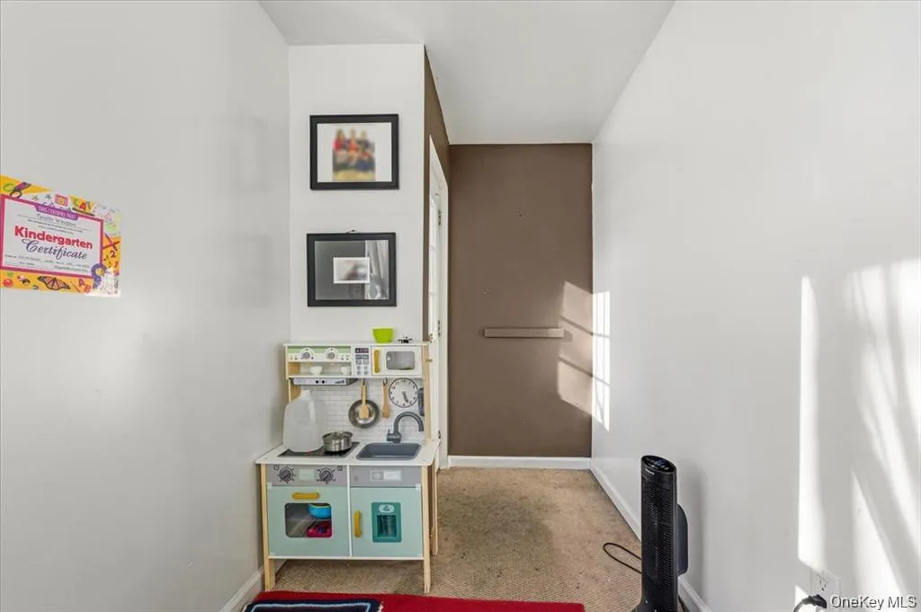 80-68 87th Avenue, New York, NY, 5 Bedrooms Bedrooms, 7 Rooms Rooms,2 BathroomsBathrooms,Residential,For Rent,87th,0,1014287 80-68 87th Avenue, New York, NY, 5 Bedrooms Bedrooms, 7 Rooms Rooms,2 BathroomsBathrooms,Residential,For Rent,87th,0,1014287