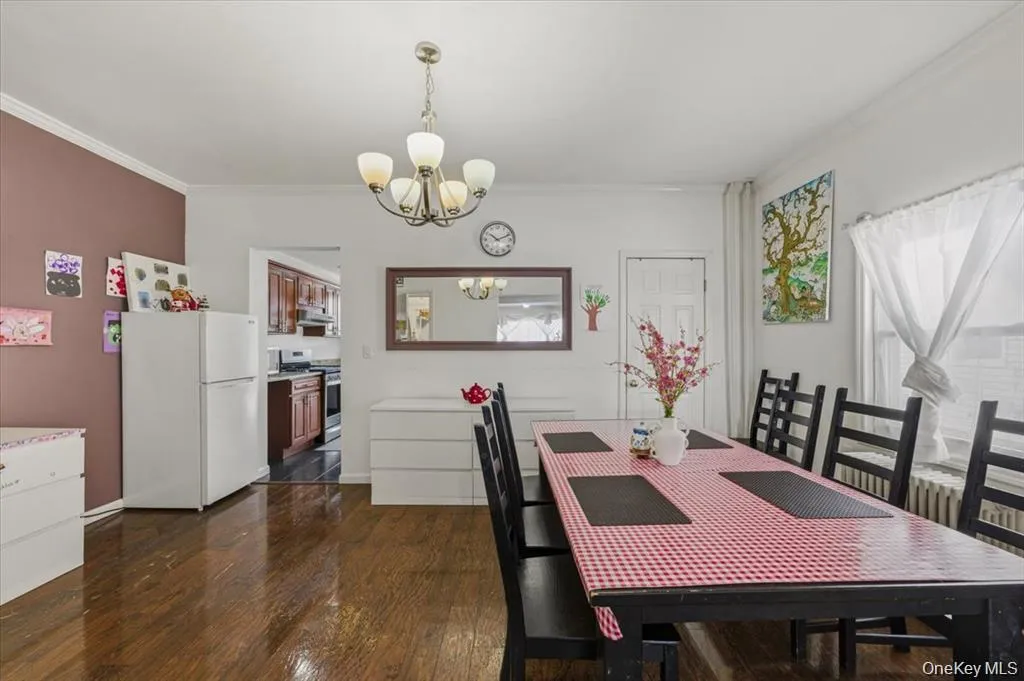 80-68 87th Avenue, New York, NY, 5 Bedrooms Bedrooms, 7 Rooms Rooms,2 BathroomsBathrooms,Residential,For Rent,87th,0,1014287 80-68 87th Avenue, New York, NY, 5 Bedrooms Bedrooms, 7 Rooms Rooms,2 BathroomsBathrooms,Residential,For Rent,87th,0,1014287