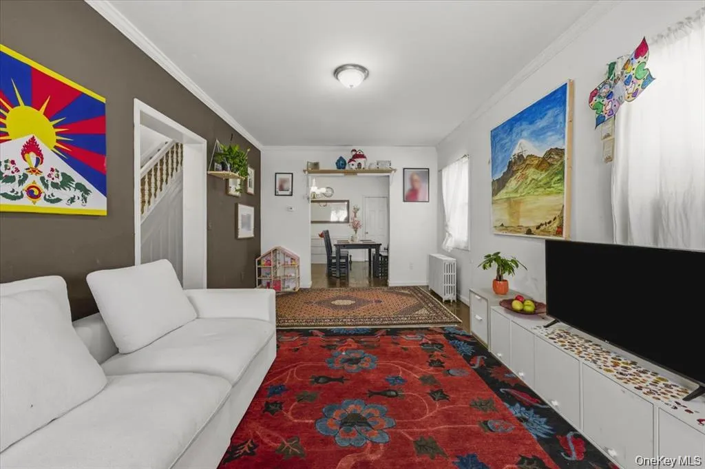 80-68 87th Avenue, New York, NY, 5 Bedrooms Bedrooms, 7 Rooms Rooms,2 BathroomsBathrooms,Residential,For Rent,87th,0,1014287 80-68 87th Avenue, New York, NY, 5 Bedrooms Bedrooms, 7 Rooms Rooms,2 BathroomsBathrooms,Residential,For Rent,87th,0,1014287