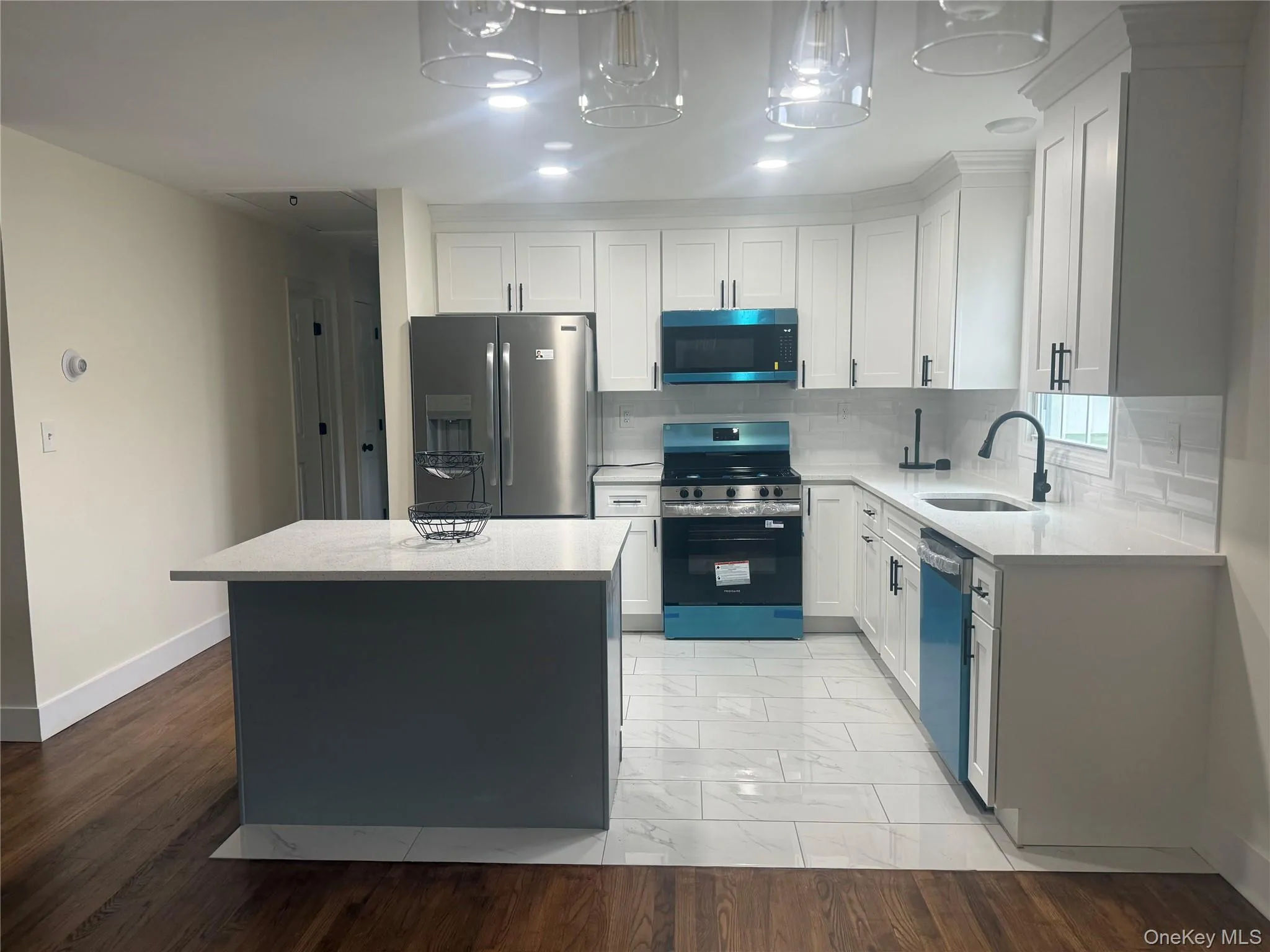 669 Vassar Road, Poughkeepsie, NY, 3 Bedrooms Bedrooms, 9 Rooms Rooms,2 BathroomsBathrooms,Residential,For Rent,Vassar,0,1014291 669 Vassar Road, Poughkeepsie, NY, 3 Bedrooms Bedrooms, 9 Rooms Rooms,2 BathroomsBathrooms,Residential,For Rent,Vassar,0,1014291