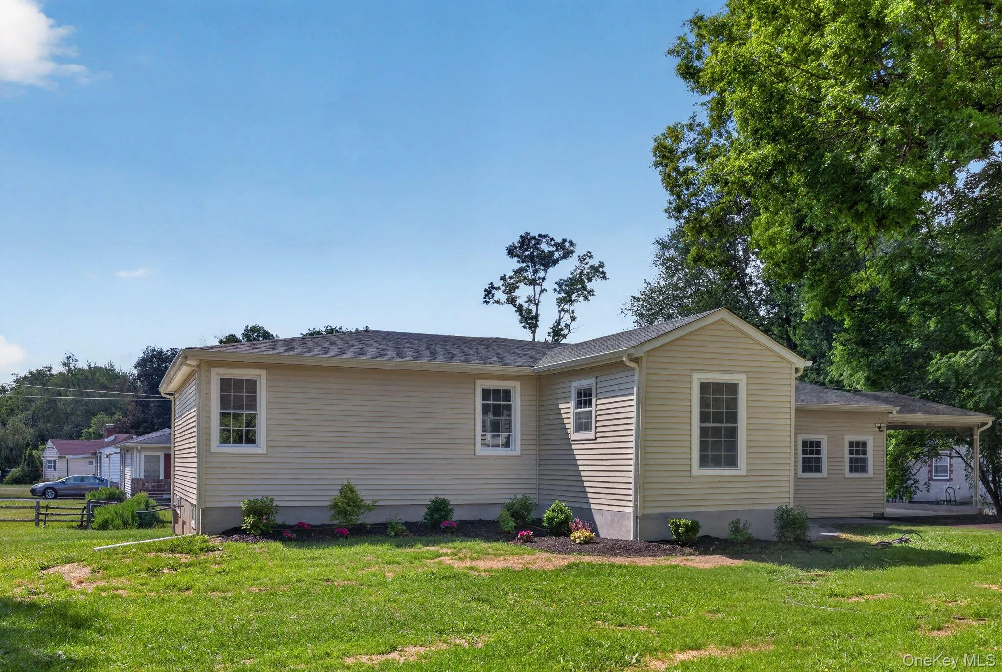 669 Vassar Road, Poughkeepsie, NY, 3 Bedrooms Bedrooms, 9 Rooms Rooms,2 BathroomsBathrooms,Residential,For Rent,Vassar,0,1014291 669 Vassar Road, Poughkeepsie, NY, 3 Bedrooms Bedrooms, 9 Rooms Rooms,2 BathroomsBathrooms,Residential,For Rent,Vassar,0,1014291