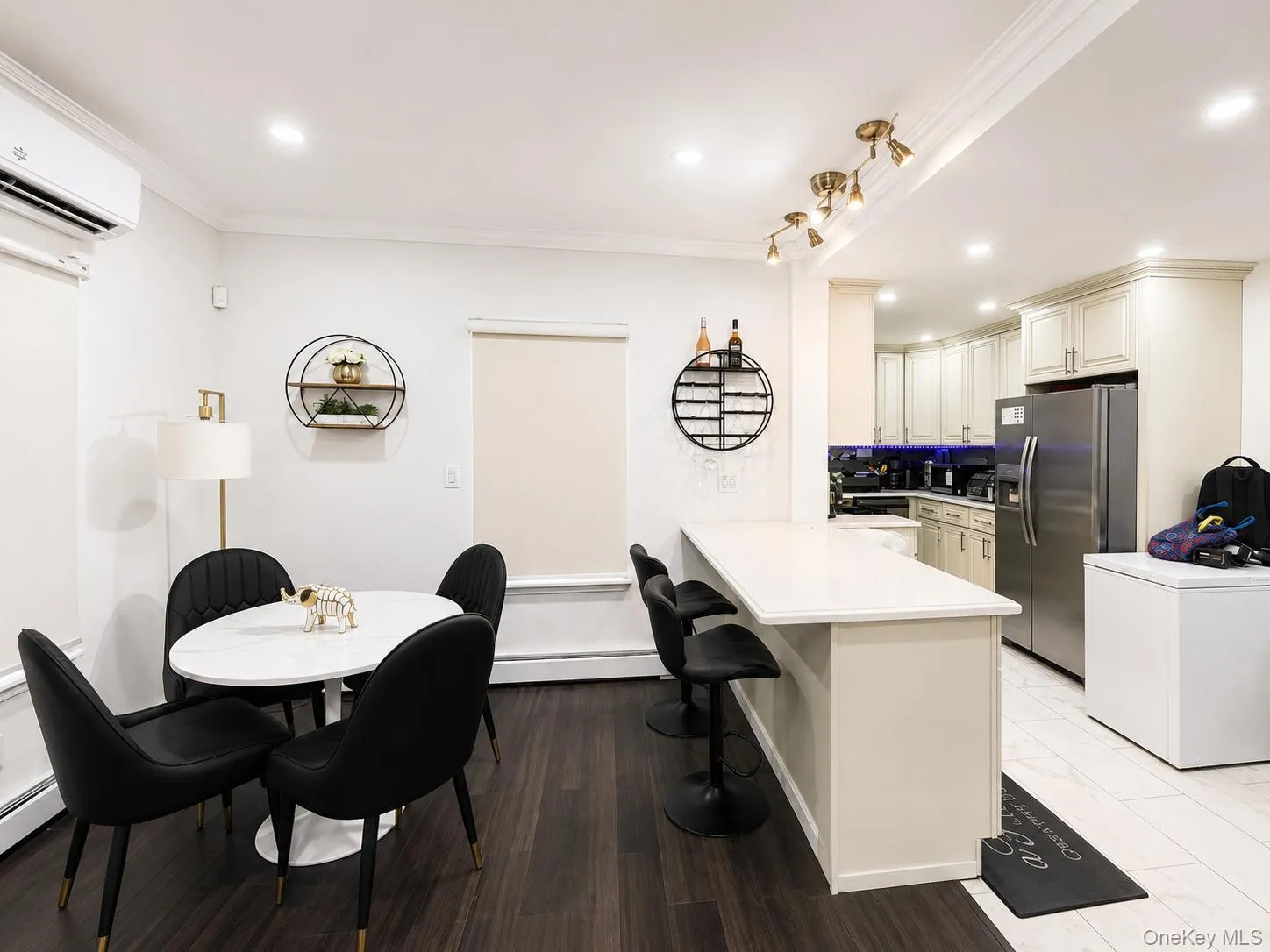 11306 201st Street, New York, NY, 4 Bedrooms Bedrooms, 9 Rooms Rooms,2 BathroomsBathrooms,Residential,For Rent,201st,0,KEY1014292 11306 201st Street, New York, NY, 4 Bedrooms Bedrooms, 9 Rooms Rooms,2 BathroomsBathrooms,Residential,For Rent,201st,0,KEY1014292