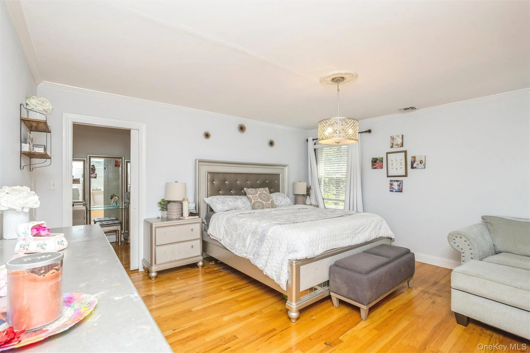 Primary Bedroom with Large walk in closet Primary Bedroom with Large walk in closet