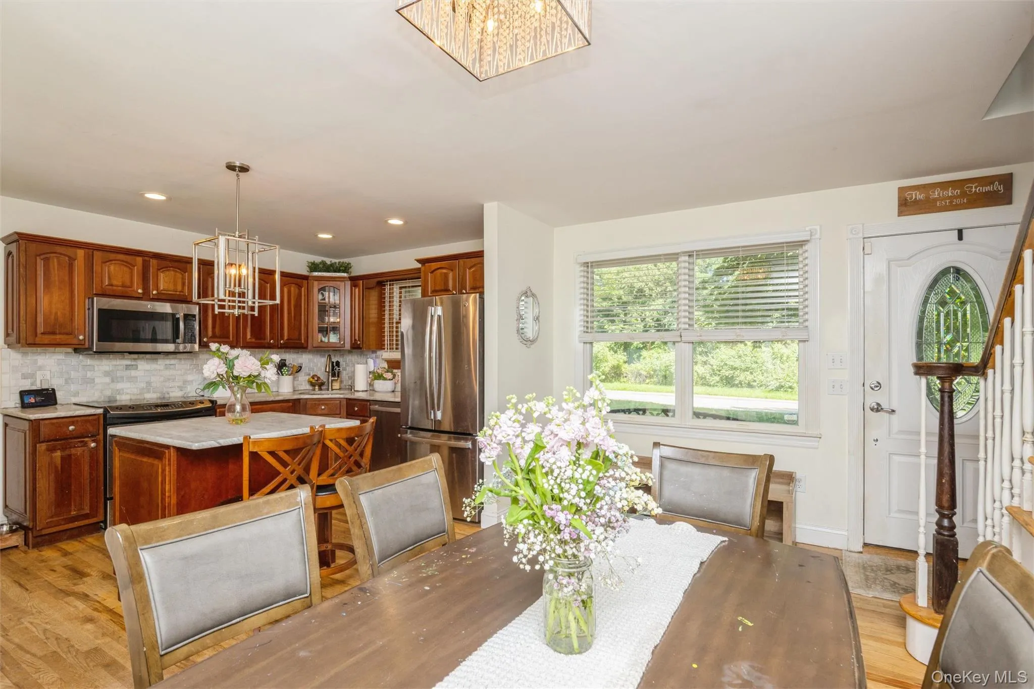136 Mills Pond Road, Smithtown, NY, 4 Bedrooms Bedrooms, 9 Rooms Rooms,2 BathroomsBathrooms,Residential,For Rent,Mills Pond,0,1014293 136 Mills Pond Road, Smithtown, NY, 4 Bedrooms Bedrooms, 9 Rooms Rooms,2 BathroomsBathrooms,Residential,For Rent,Mills Pond,0,1014293