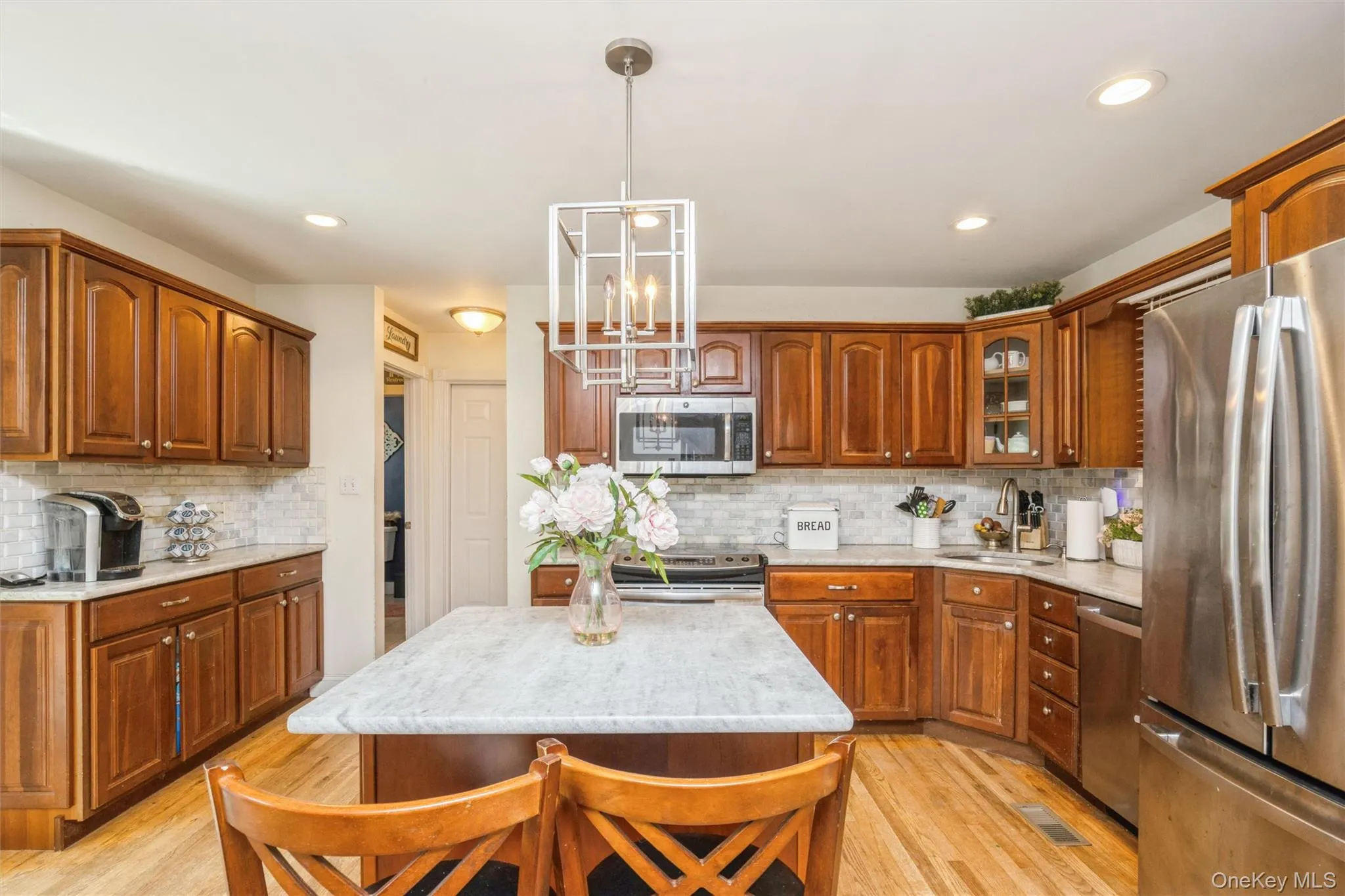 136 Mills Pond Road, Smithtown, NY, 4 Bedrooms Bedrooms, 9 Rooms Rooms,2 BathroomsBathrooms,Residential,For Rent,Mills Pond,0,1014293 136 Mills Pond Road, Smithtown, NY, 4 Bedrooms Bedrooms, 9 Rooms Rooms,2 BathroomsBathrooms,Residential,For Rent,Mills Pond,0,1014293