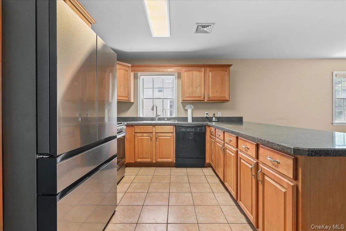 120 Woodruff Avenue, Eastchester, NY, 3 Bedrooms Bedrooms, 8 Rooms Rooms,2 BathroomsBathrooms,Residential,For Rent,Woodruff,0,1014298 120 Woodruff Avenue, Eastchester, NY, 3 Bedrooms Bedrooms, 8 Rooms Rooms,2 BathroomsBathrooms,Residential,For Rent,Woodruff,0,1014298