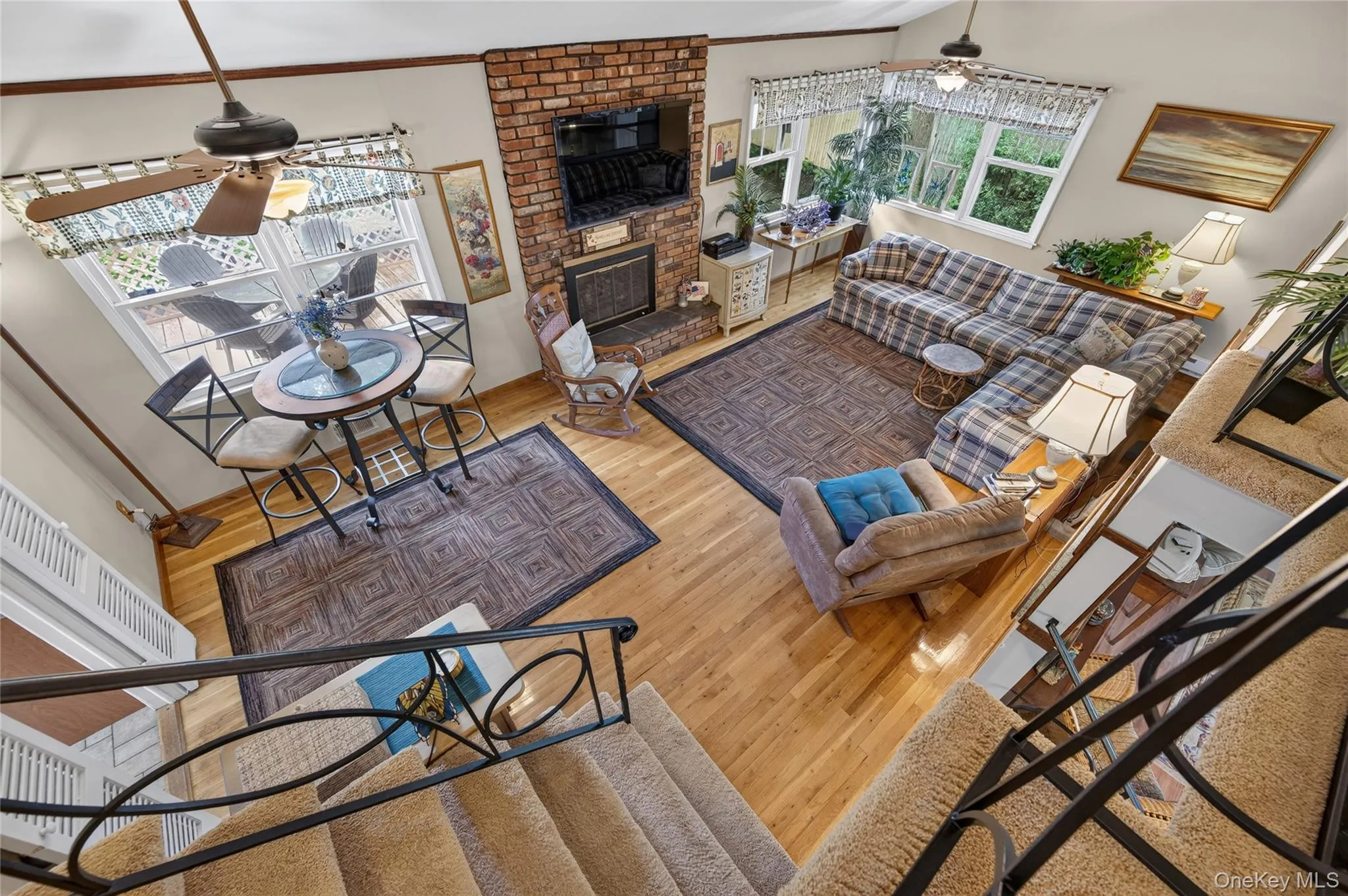 190 Oakwood Road, Huntington, NY, 4 Bedrooms Bedrooms, 8 Rooms Rooms,2 BathroomsBathrooms,Residential,For Rent,Oakwood,0,KEY1014303 190 Oakwood Road, Huntington, NY, 4 Bedrooms Bedrooms, 8 Rooms Rooms,2 BathroomsBathrooms,Residential,For Rent,Oakwood,0,KEY1014303