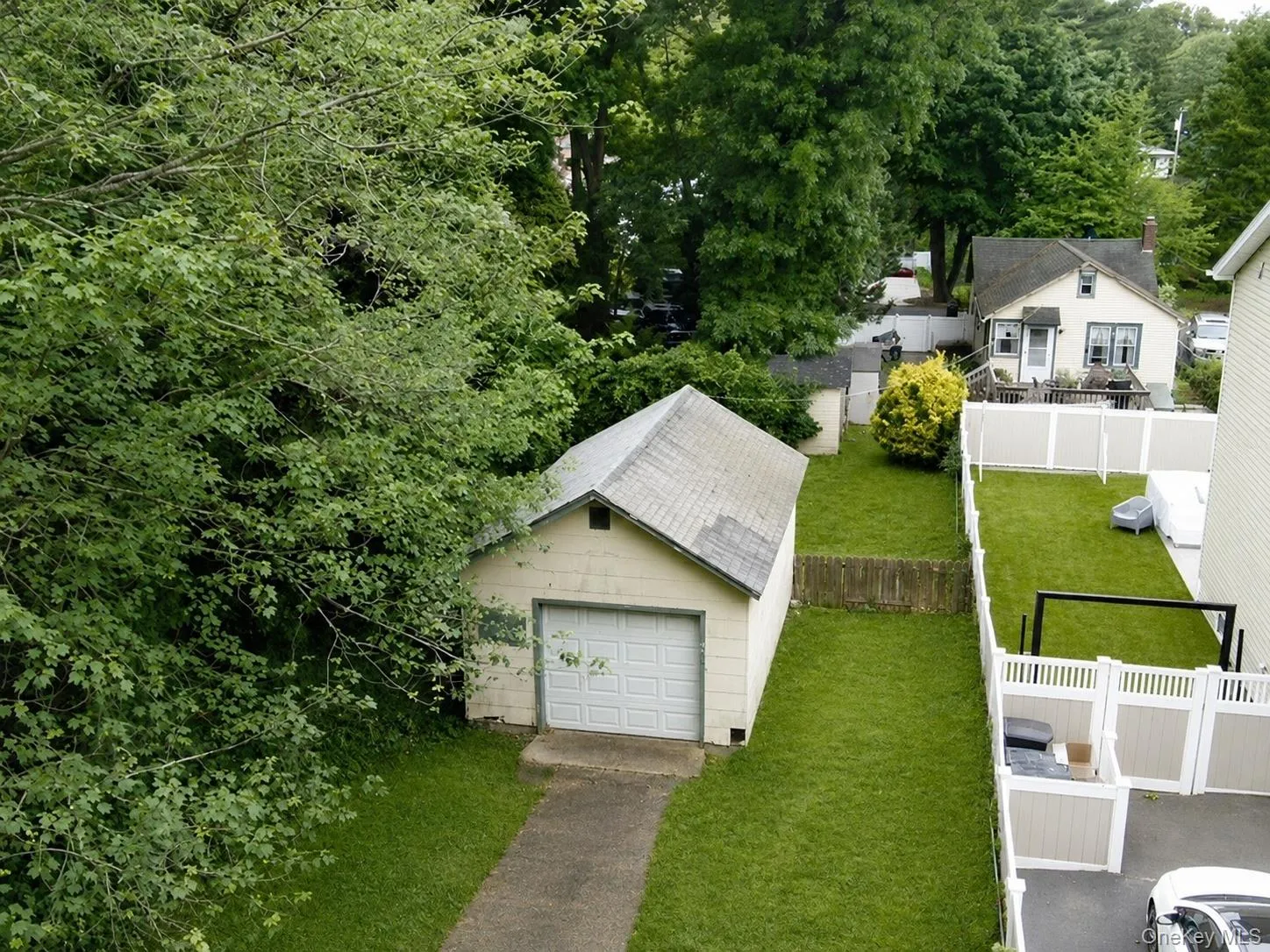 15 Kew Drive, Brookhaven, NY, 2 Bedrooms Bedrooms, 5 Rooms Rooms,2 BathroomsBathrooms,Residential,For Rent,Kew,0,1014304 15 Kew Drive, Brookhaven, NY, 2 Bedrooms Bedrooms, 5 Rooms Rooms,2 BathroomsBathrooms,Residential,For Rent,Kew,0,1014304