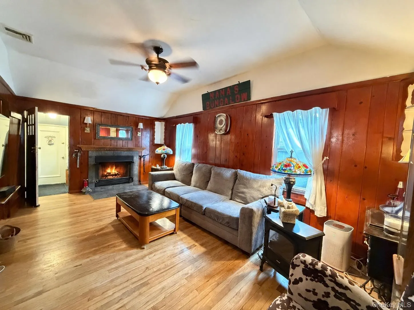 15 Kew Drive, Brookhaven, NY, 2 Bedrooms Bedrooms, 5 Rooms Rooms,2 BathroomsBathrooms,Residential,For Rent,Kew,0,KEY1014304 15 Kew Drive, Brookhaven, NY, 2 Bedrooms Bedrooms, 5 Rooms Rooms,2 BathroomsBathrooms,Residential,For Rent,Kew,0,KEY1014304