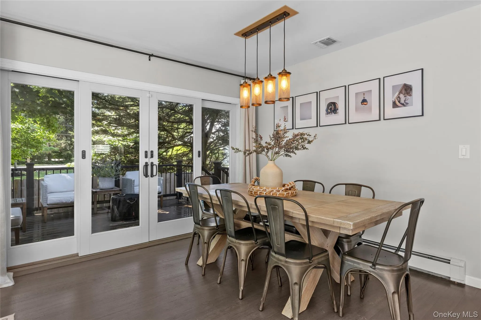 18 Hampton Avenue, Brookhaven, NY, 3 Bedrooms Bedrooms, 6 Rooms Rooms,1 BathroomBathrooms,Residential,For Rent,Hampton,0,1014306 18 Hampton Avenue, Brookhaven, NY, 3 Bedrooms Bedrooms, 6 Rooms Rooms,1 BathroomBathrooms,Residential,For Rent,Hampton,0,1014306