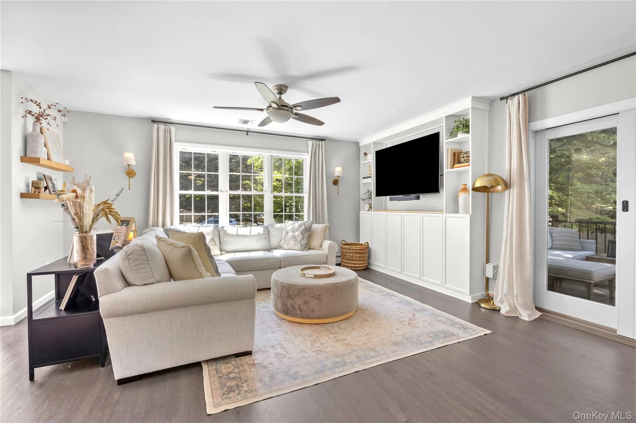 18 Hampton Avenue, Brookhaven, NY, 3 Bedrooms Bedrooms, 6 Rooms Rooms,1 BathroomBathrooms,Residential,For Rent,Hampton,0,1014306 18 Hampton Avenue, Brookhaven, NY, 3 Bedrooms Bedrooms, 6 Rooms Rooms,1 BathroomBathrooms,Residential,For Rent,Hampton,0,1014306