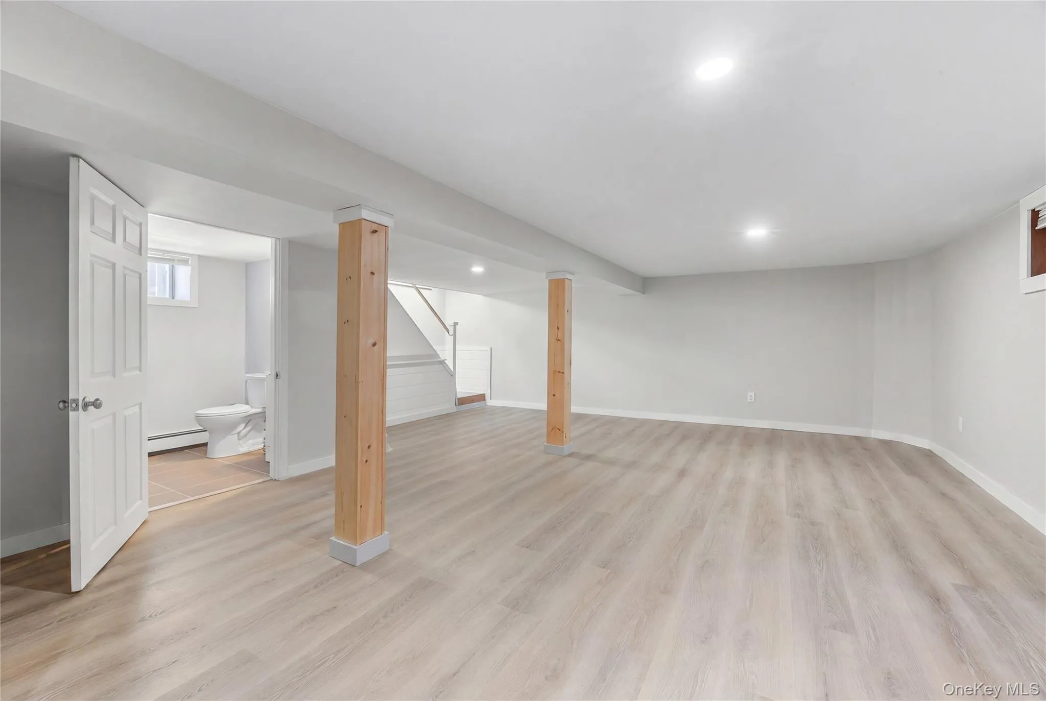 18 Hampton Avenue, Brookhaven, NY, 3 Bedrooms Bedrooms, 6 Rooms Rooms,1 BathroomBathrooms,Residential,For Rent,Hampton,0,1014306 18 Hampton Avenue, Brookhaven, NY, 3 Bedrooms Bedrooms, 6 Rooms Rooms,1 BathroomBathrooms,Residential,For Rent,Hampton,0,1014306