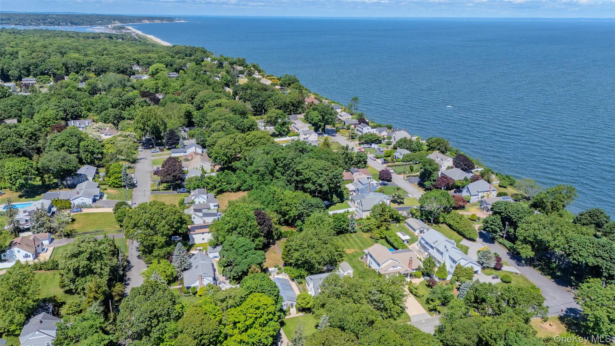 18 Hampton Avenue, Brookhaven, NY, 3 Bedrooms Bedrooms, 6 Rooms Rooms,1 BathroomBathrooms,Residential,For Rent,Hampton,0,1014306 18 Hampton Avenue, Brookhaven, NY, 3 Bedrooms Bedrooms, 6 Rooms Rooms,1 BathroomBathrooms,Residential,For Rent,Hampton,0,1014306