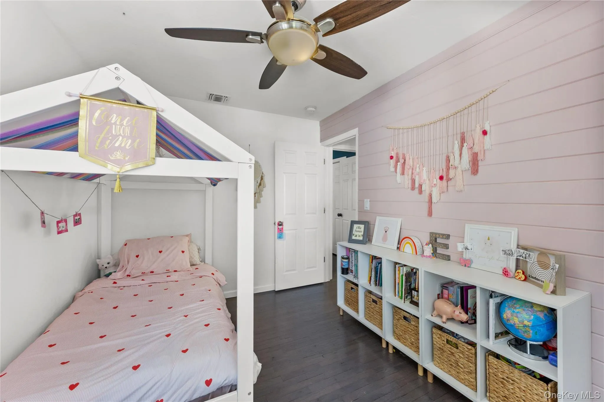 18 Hampton Avenue, Brookhaven, NY, 3 Bedrooms Bedrooms, 6 Rooms Rooms,1 BathroomBathrooms,Residential,For Rent,Hampton,0,1014306 18 Hampton Avenue, Brookhaven, NY, 3 Bedrooms Bedrooms, 6 Rooms Rooms,1 BathroomBathrooms,Residential,For Rent,Hampton,0,1014306