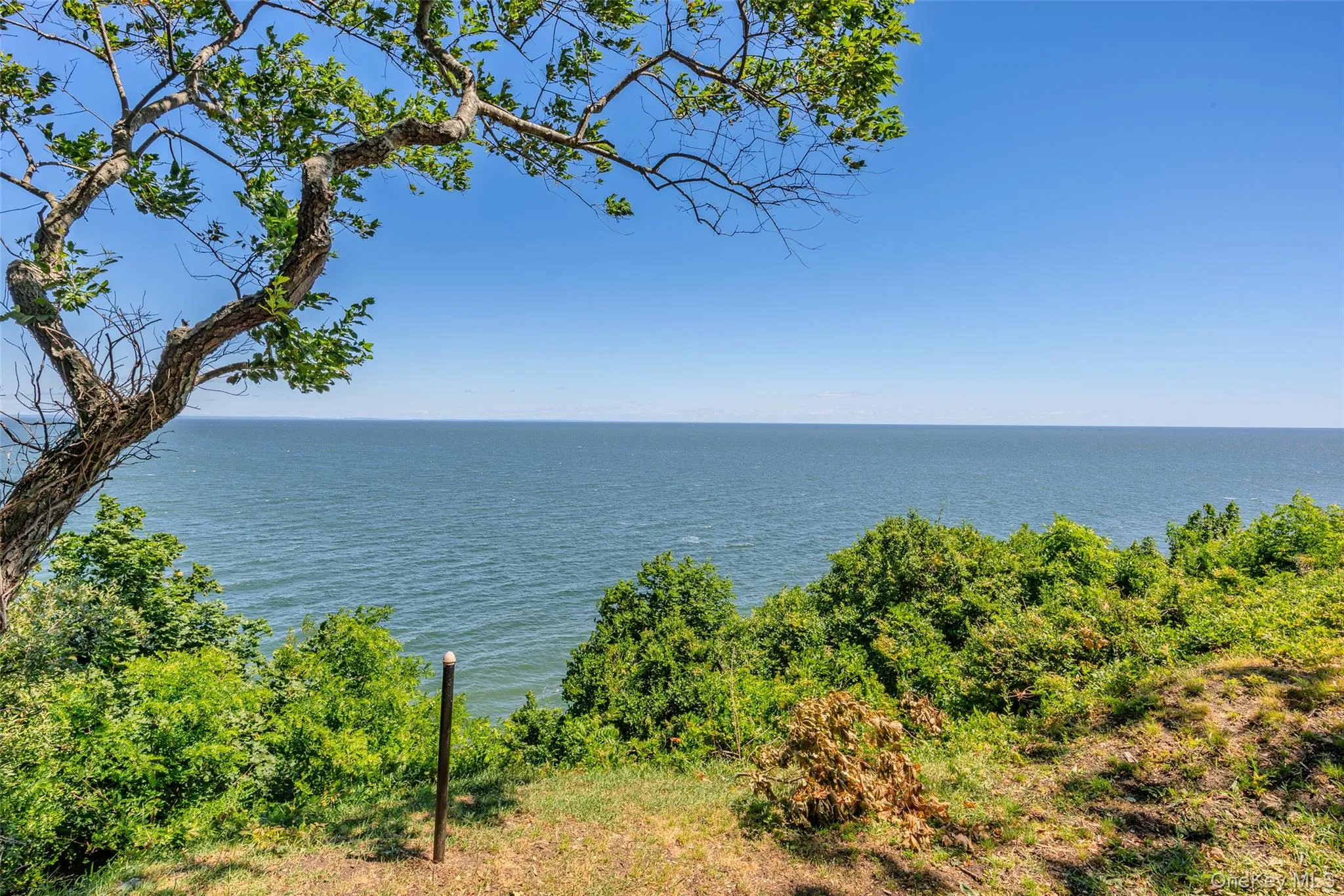 18 Hampton Avenue, Brookhaven, NY, 3 Bedrooms Bedrooms, 6 Rooms Rooms,1 BathroomBathrooms,Residential,For Rent,Hampton,0,1014306 18 Hampton Avenue, Brookhaven, NY, 3 Bedrooms Bedrooms, 6 Rooms Rooms,1 BathroomBathrooms,Residential,For Rent,Hampton,0,1014306
