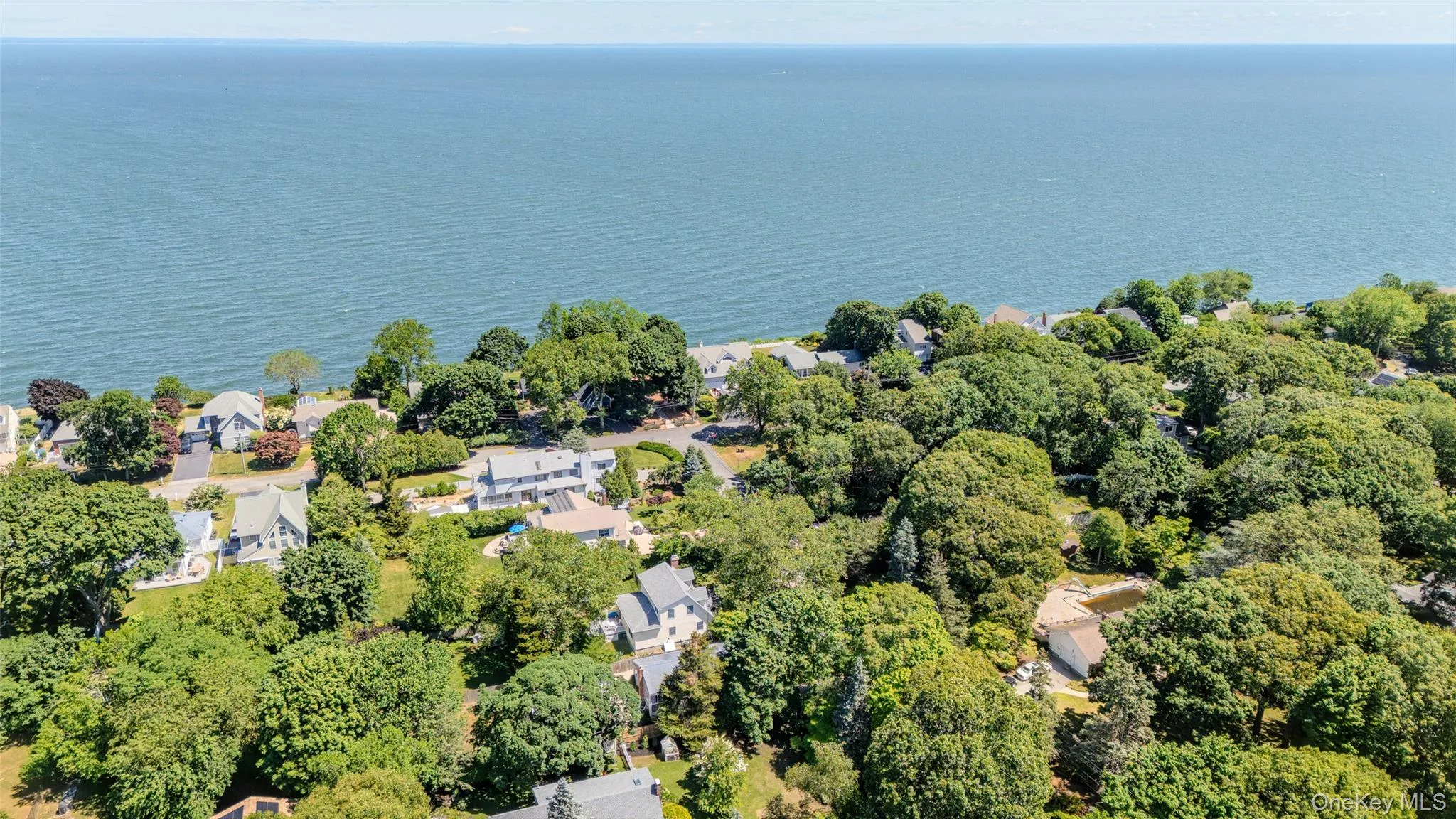 18 Hampton Avenue, Brookhaven, NY, 3 Bedrooms Bedrooms, 6 Rooms Rooms,1 BathroomBathrooms,Residential,For Rent,Hampton,0,1014306 18 Hampton Avenue, Brookhaven, NY, 3 Bedrooms Bedrooms, 6 Rooms Rooms,1 BathroomBathrooms,Residential,For Rent,Hampton,0,1014306