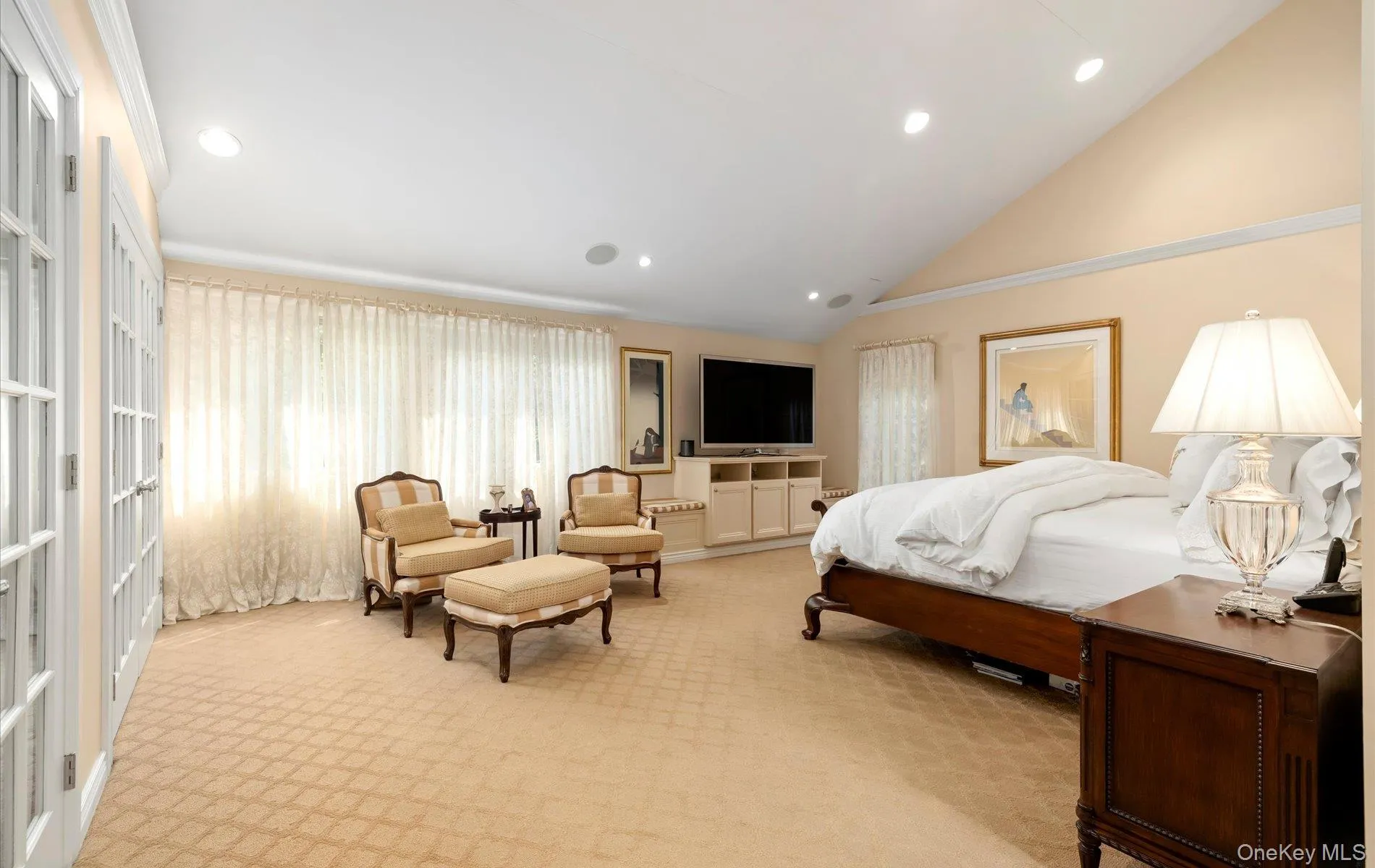 8 Kodiak Drive, Oyster Bay, NY, 5 Bedrooms Bedrooms, 10 Rooms Rooms,4 BathroomsBathrooms,Residential,For Rent,Kodiak,0,KEY1014308 8 Kodiak Drive, Oyster Bay, NY, 5 Bedrooms Bedrooms, 10 Rooms Rooms,4 BathroomsBathrooms,Residential,For Rent,Kodiak,0,KEY1014308