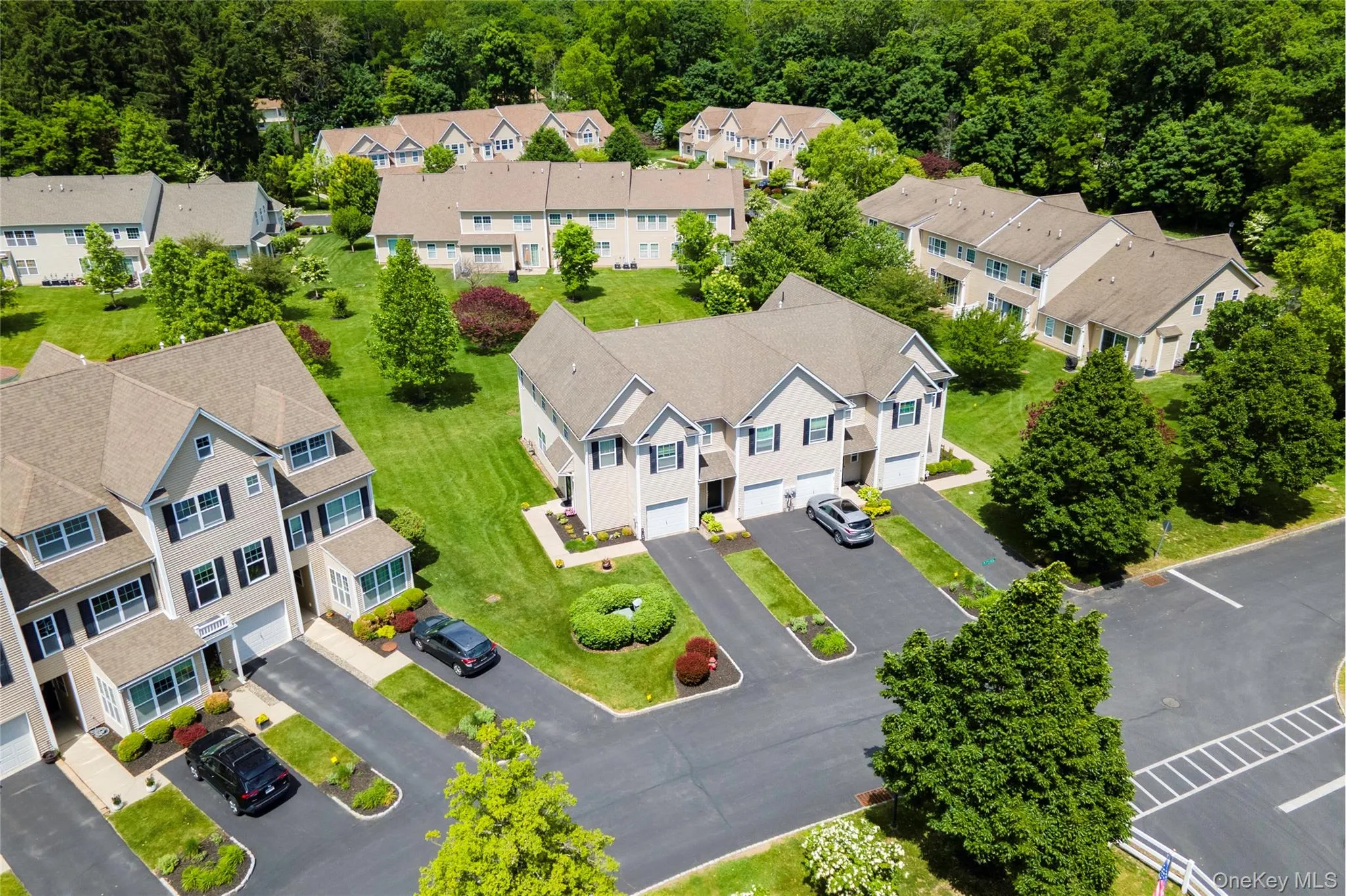 1 Halley Court, Poughkeepsie (town), NY, 2 Bedrooms Bedrooms, 6 Rooms Rooms,2 BathroomsBathrooms,Residential,For Rent,Halley,0,1014314 1 Halley Court, Poughkeepsie (town), NY, 2 Bedrooms Bedrooms, 6 Rooms Rooms,2 BathroomsBathrooms,Residential,For Rent,Halley,0,1014314