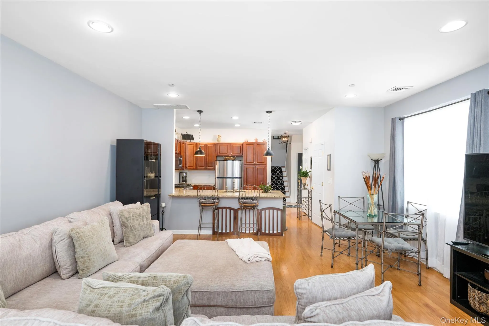 1 Halley Court, Poughkeepsie (town), NY, 2 Bedrooms Bedrooms, 6 Rooms Rooms,2 BathroomsBathrooms,Residential,For Rent,Halley,0,1014314 1 Halley Court, Poughkeepsie (town), NY, 2 Bedrooms Bedrooms, 6 Rooms Rooms,2 BathroomsBathrooms,Residential,For Rent,Halley,0,1014314